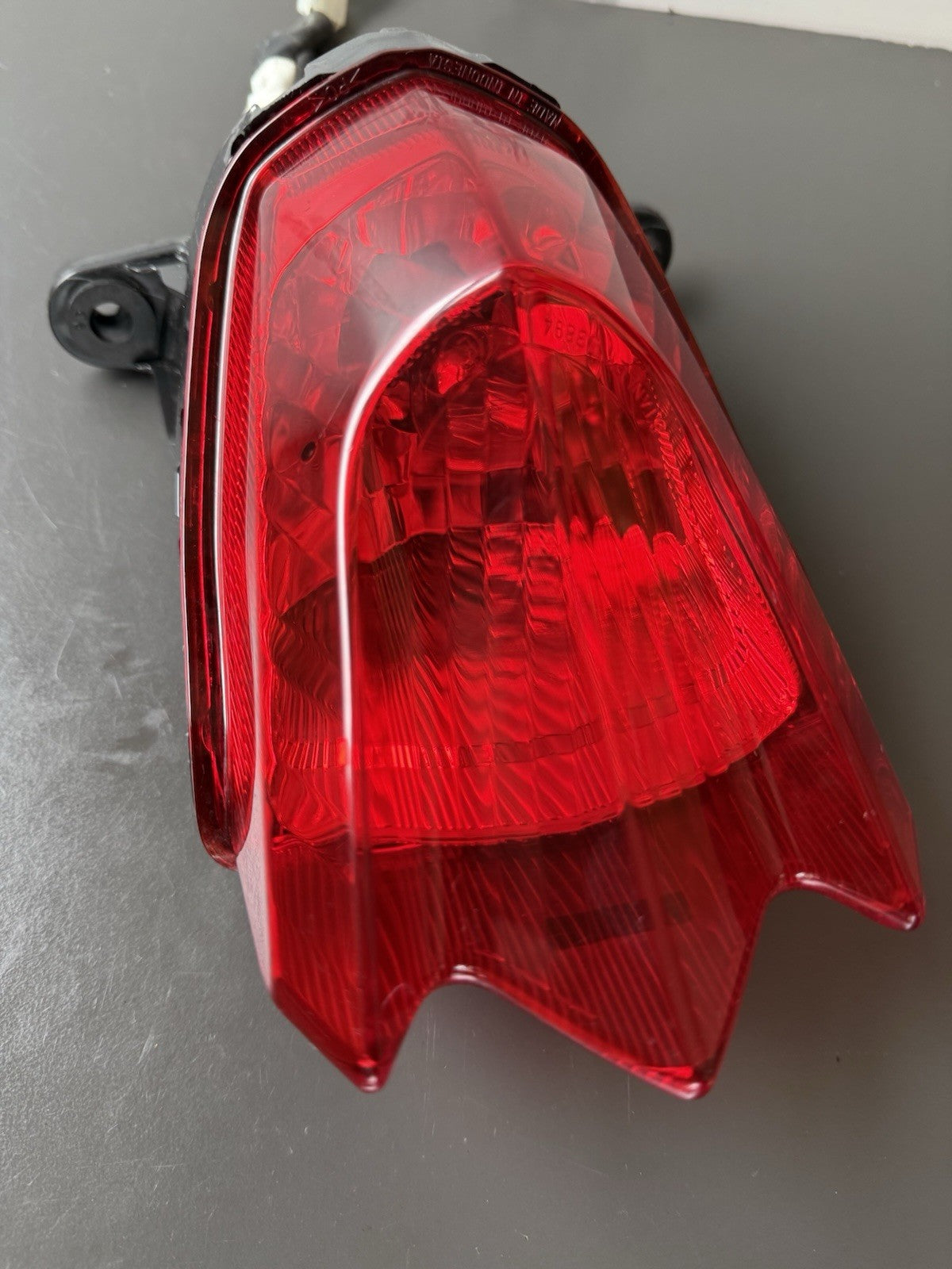 SUZUKI GSXS 125 REAR LIGHT Rear Brake Light 2017-2020 GSXS 125 Rear Light OEM