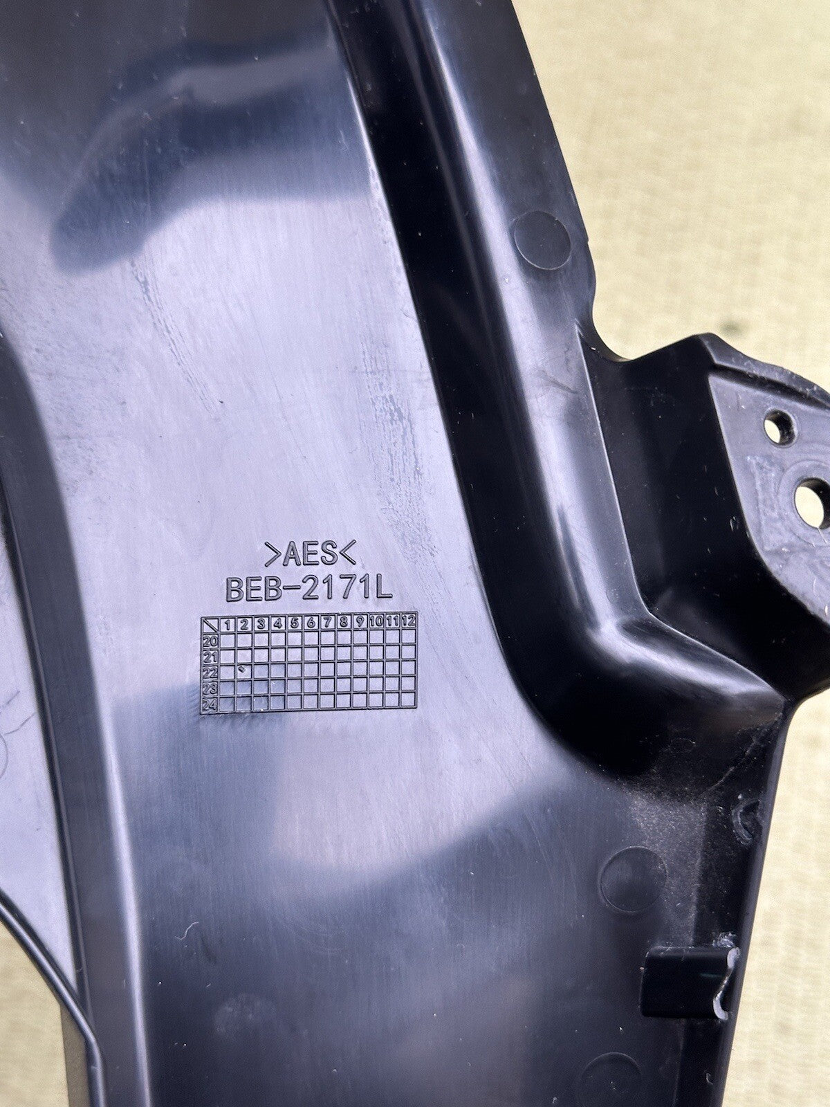 Yamaha Yzf R7 Yzf690 2022-2023 Left Side Fuel Tank Infill Fairing R7 Left Infill
