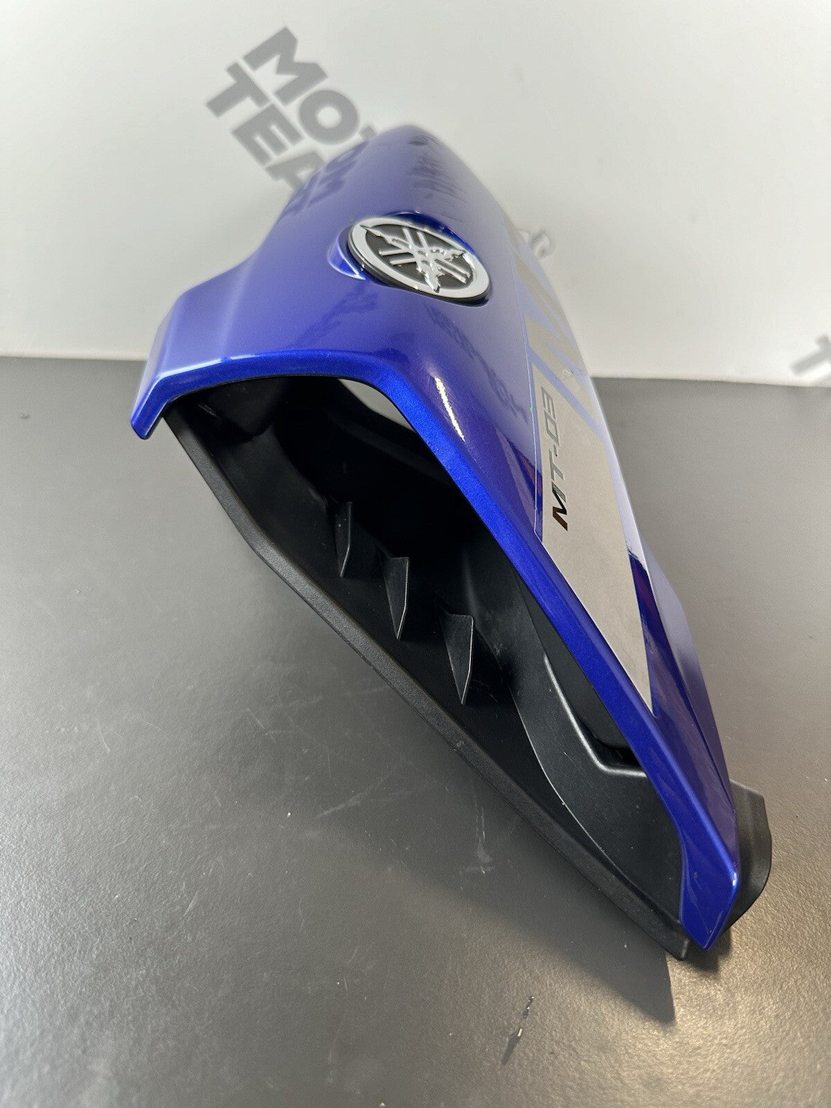 YAMAHA MT03 Left AIR DUCT FAIRING PLASTIC Left MT 03 Left Air Duct Fairing OEM