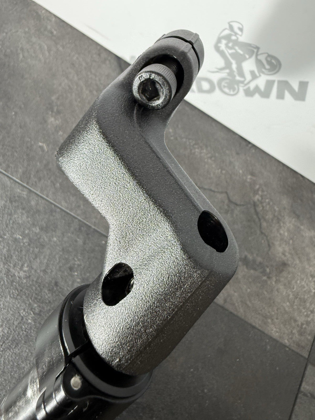 fc002738-8a3c-4d51-a8f5-c3154fa41890