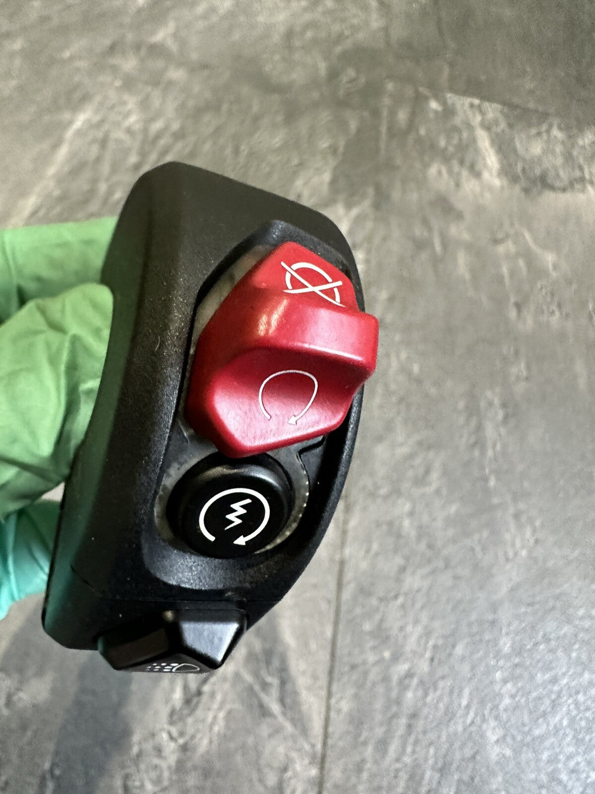 Ducati Multistrada V4 Pikes Peak 2022 Right Switchgear Controls Kill Switch 2023