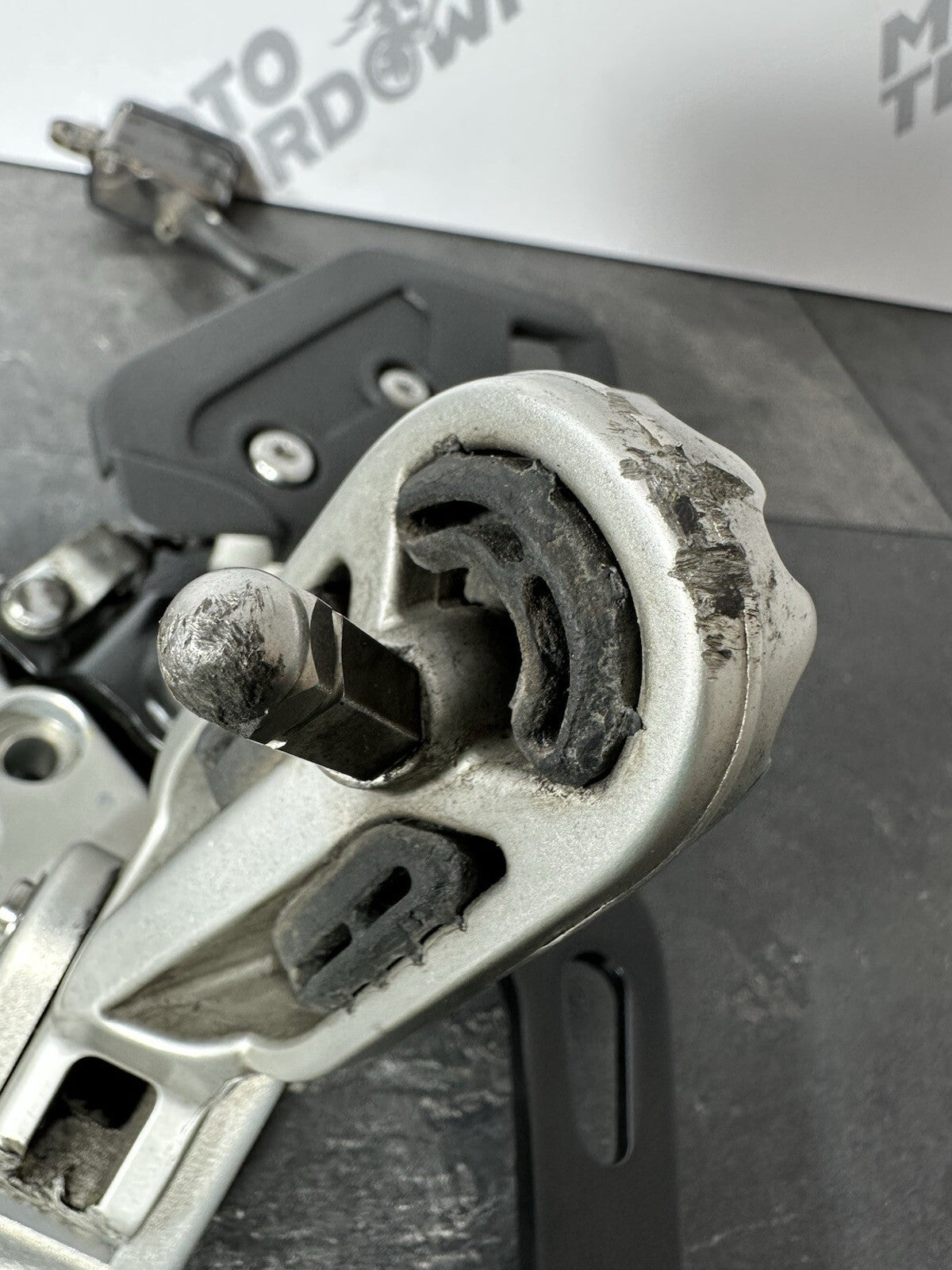 Triumph TIGER 900 GT PRO 2022 Right Footrest Rearset Rear Brake 6337m 2020-2023