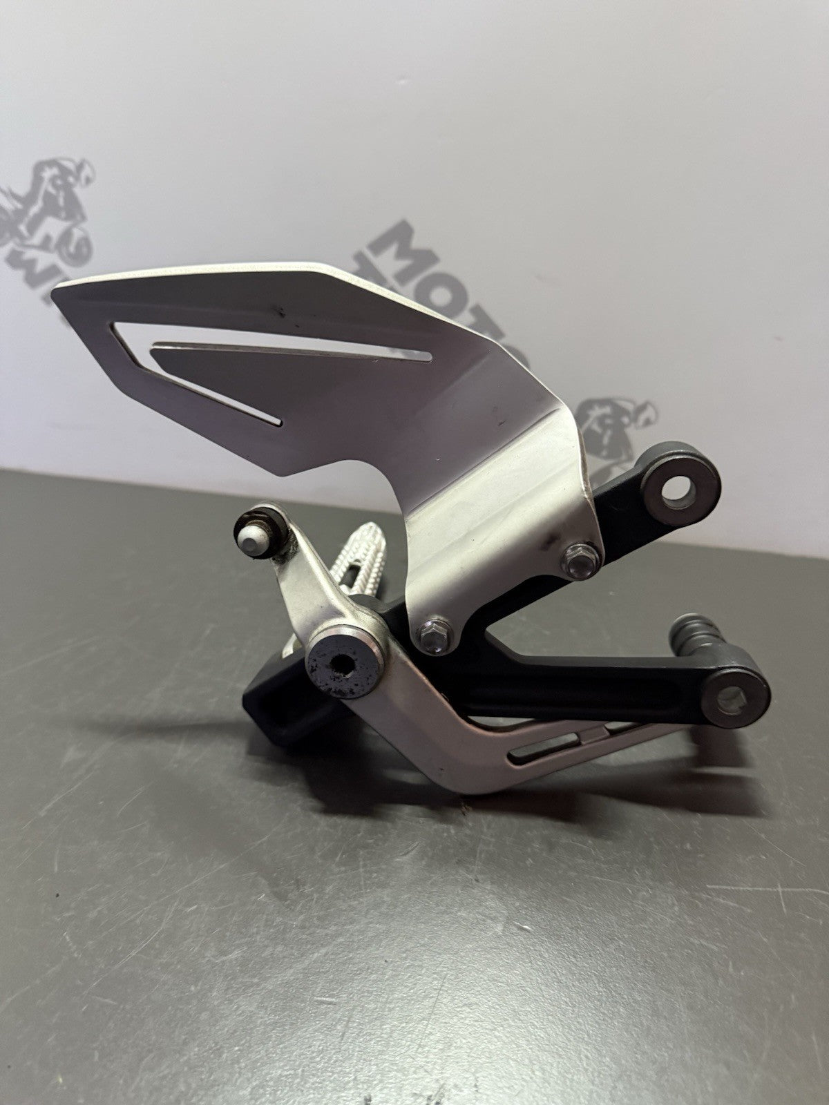 3d2f6a33-f3a1-4fa0-8492-5ad0707f4bec