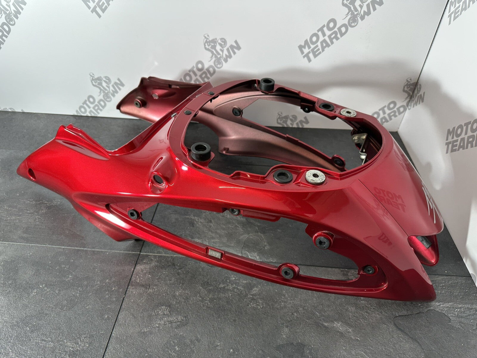 Suzuki GSXR 1300 2016 HAYABUSA Rear Tail Fairing Seat Surround 18408 Miles OEM