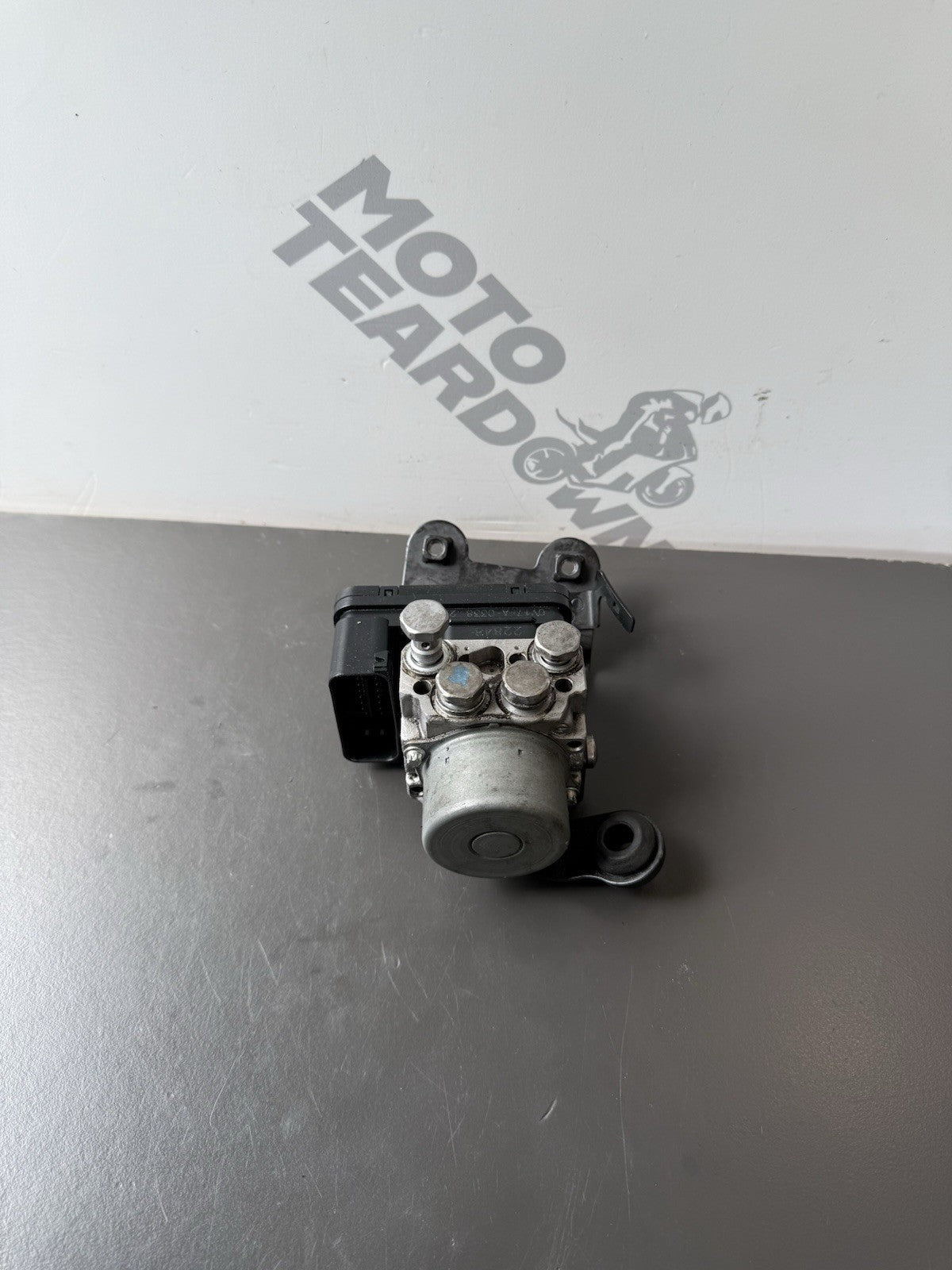Triumph Trident 660 ABS Pump Module Trident 660 ABS Pump 2021-2024 OEM
