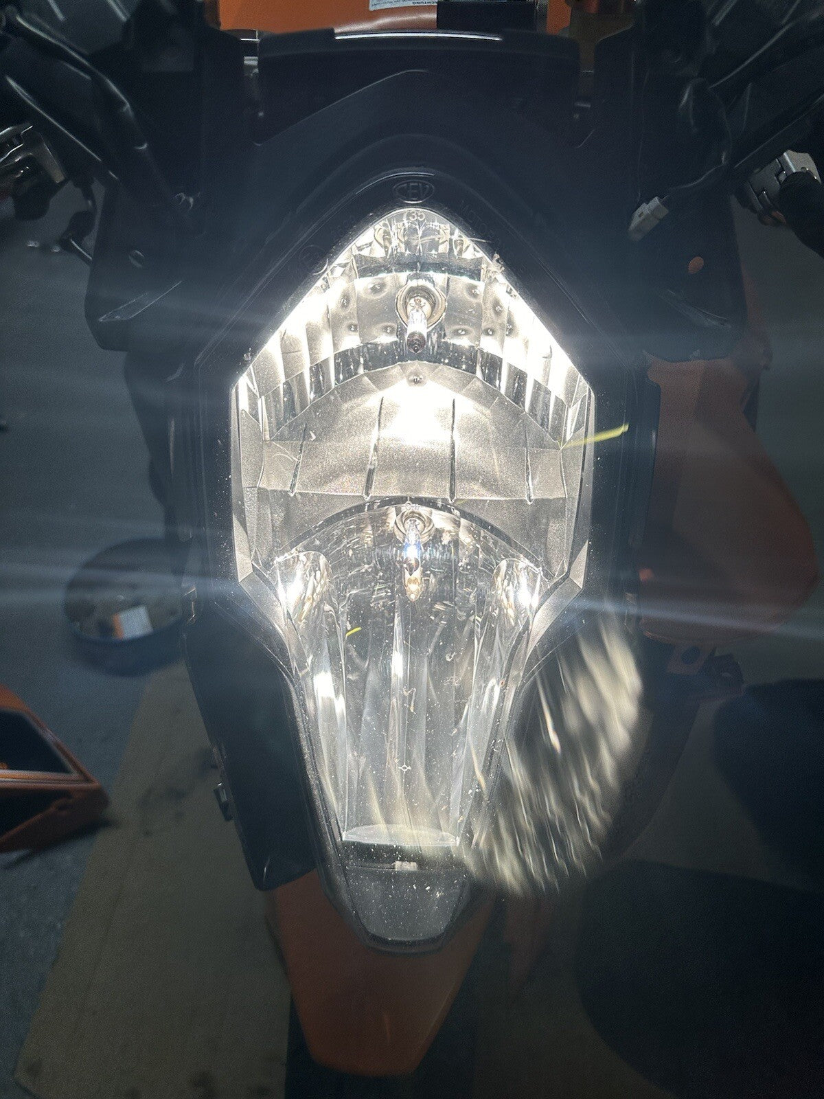 KTM 1190 RC8 2008-2013 HEADLIGHT KTM RC8 Headlight KTM 1190 Headlight OEM