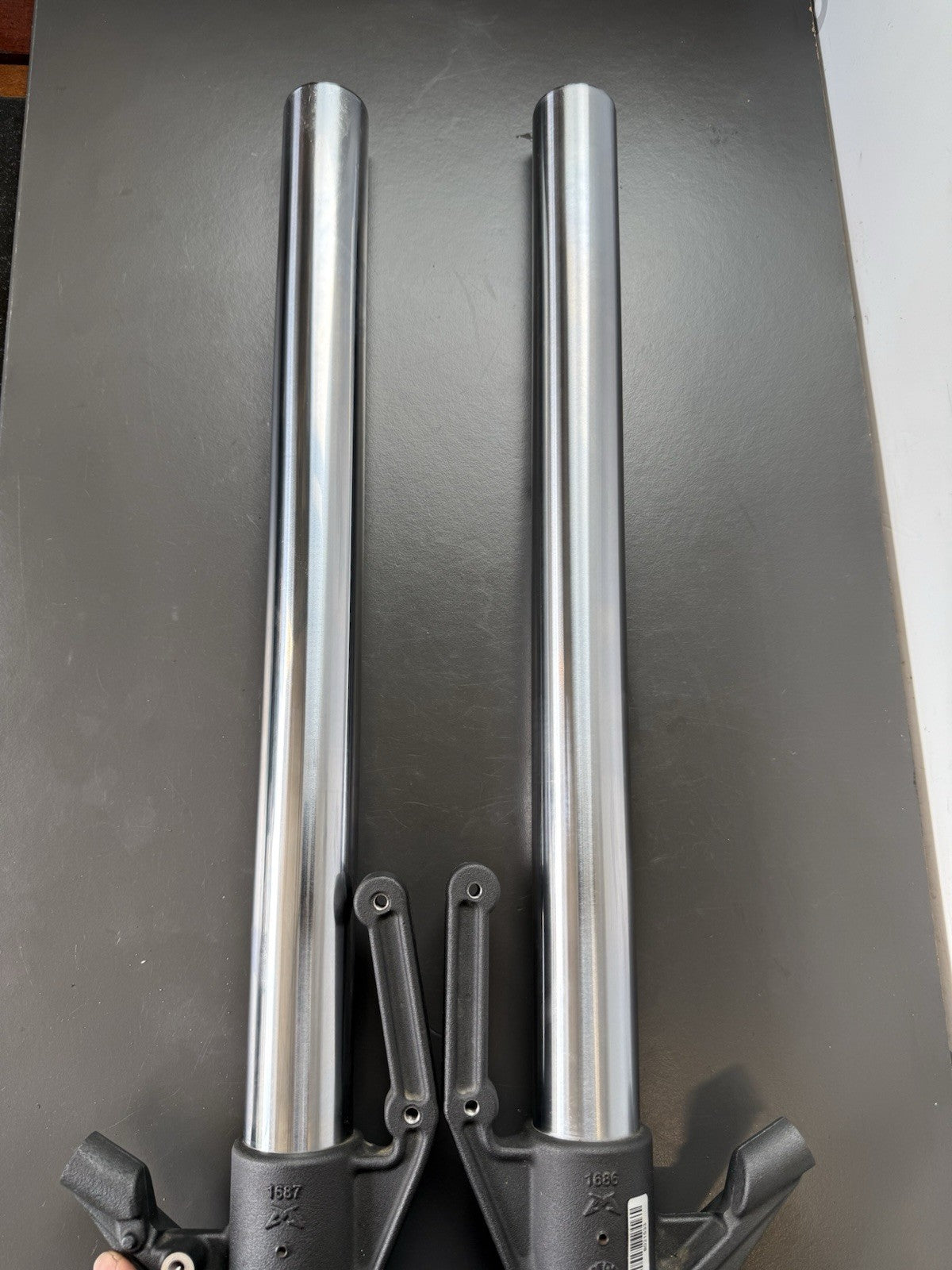 Ducati Supersport Lower Fork Leg / Lower Slider 2019 Bottom Fork SPARES REPAIRS