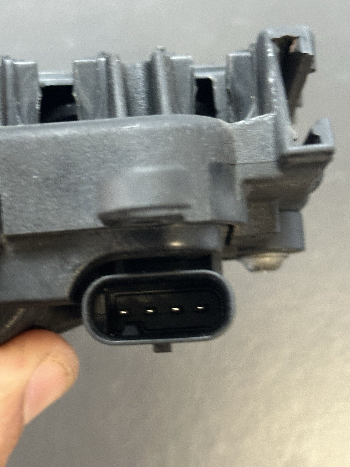 BMW S1000R exhaust valve motor actuator Exhaust Actuator 2014 16,808 Miles OEM