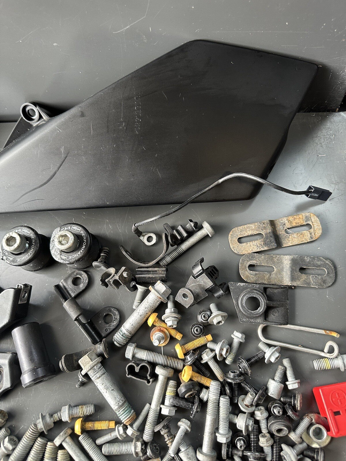 KTM 790 2020 Job Lot Of Bolts Job Lot Brackets Various KTM 790 Job Lot Bolts OEM