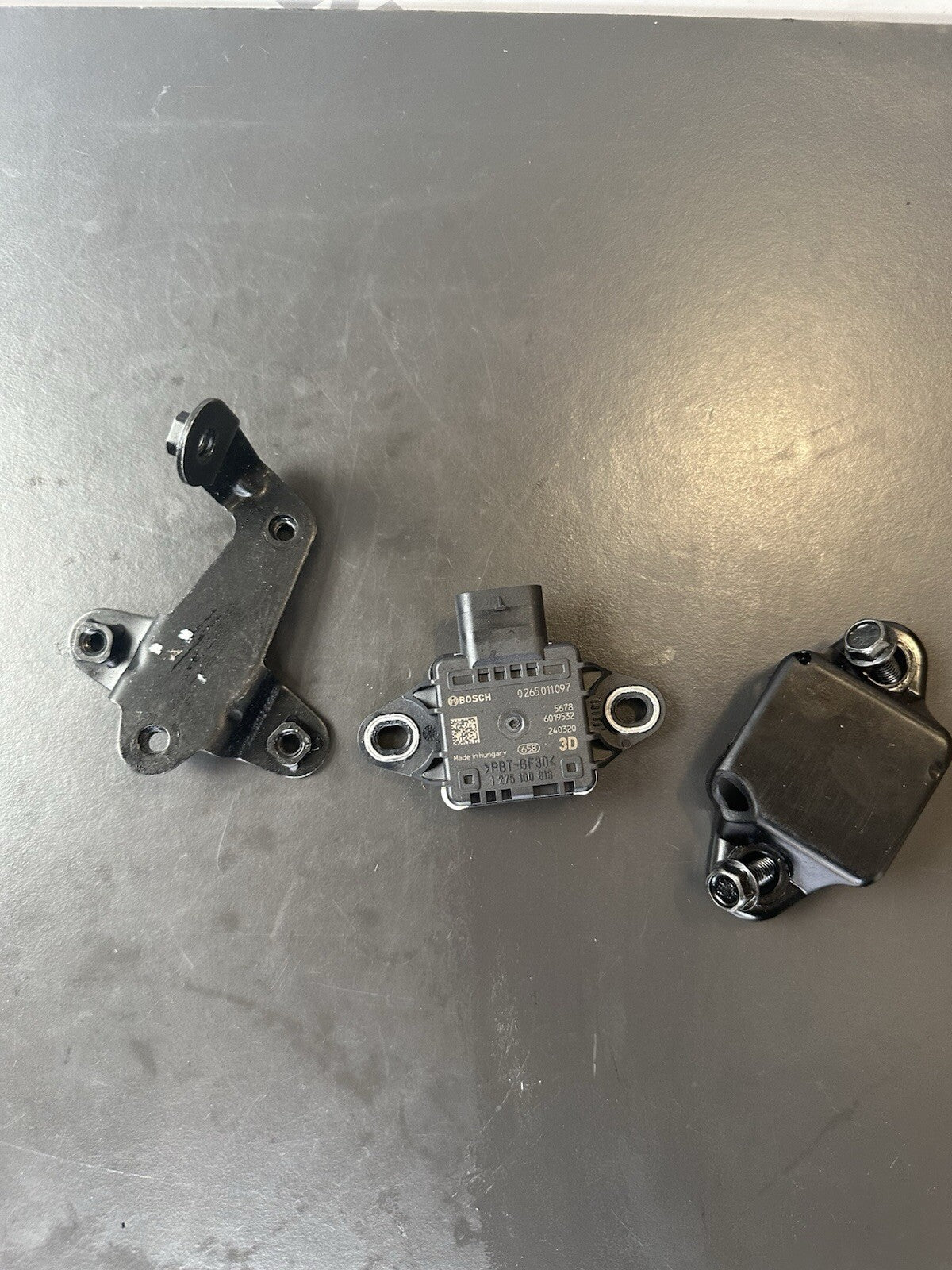 KTM 125 Duke 2024 tilt sensor 2024 - 2025 KTM 125 DUKE Bosch Sensor 0265011097