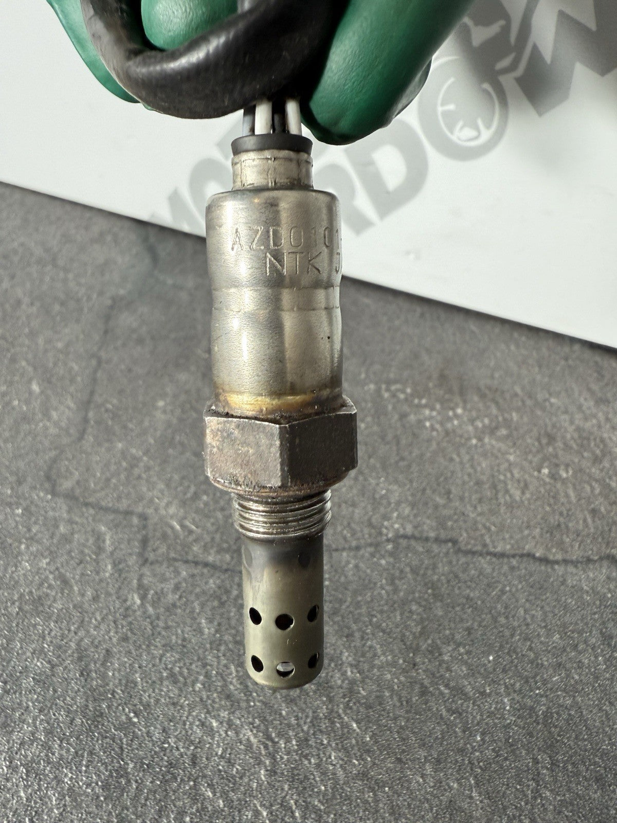 f3b3ef59-5a60-4664-95c6-cfba5c6a53d4