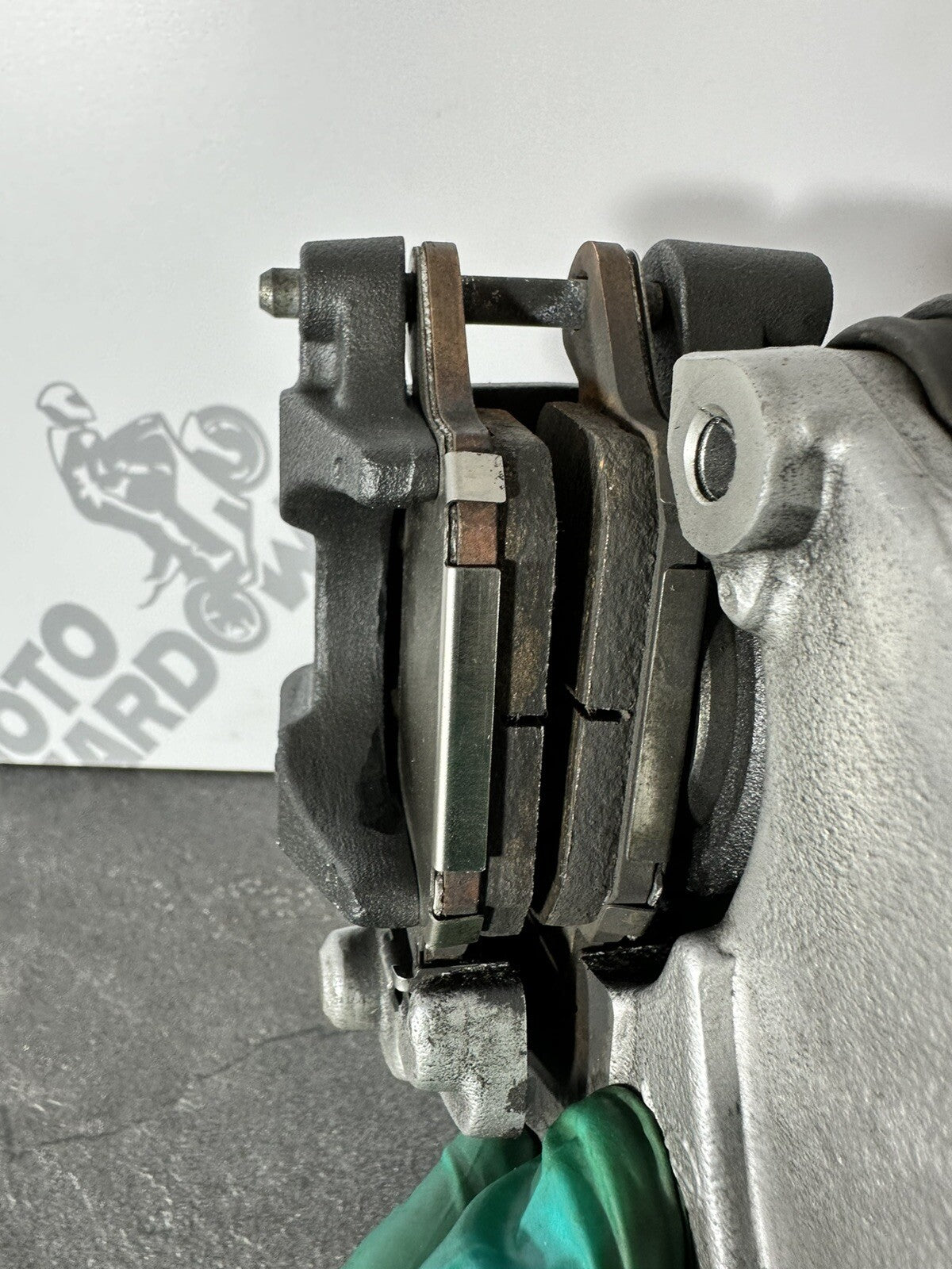 Yamaha R7 690 2024 NISSIN Rear Brake Caliper & Pads 1784 Miles 2022 2023 OEM