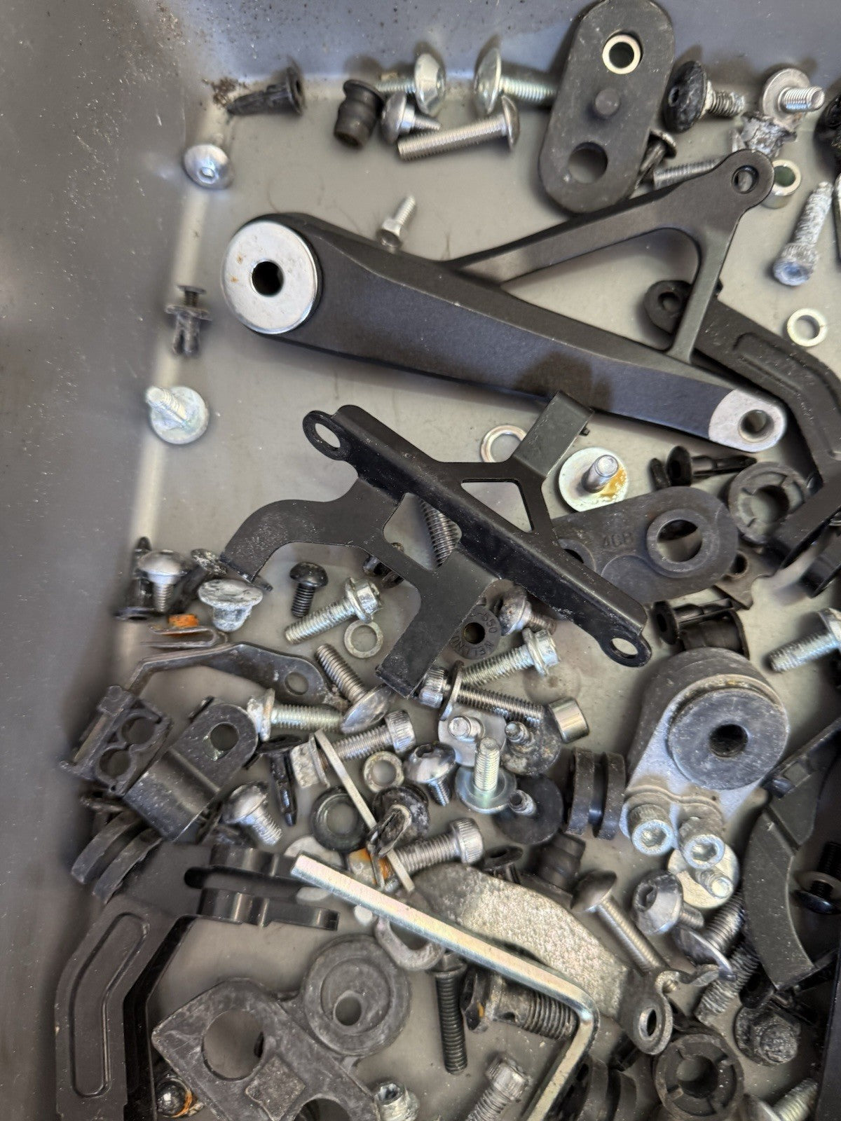 9fa3ecec-de50-4c15-b62e-5ccb18de1144