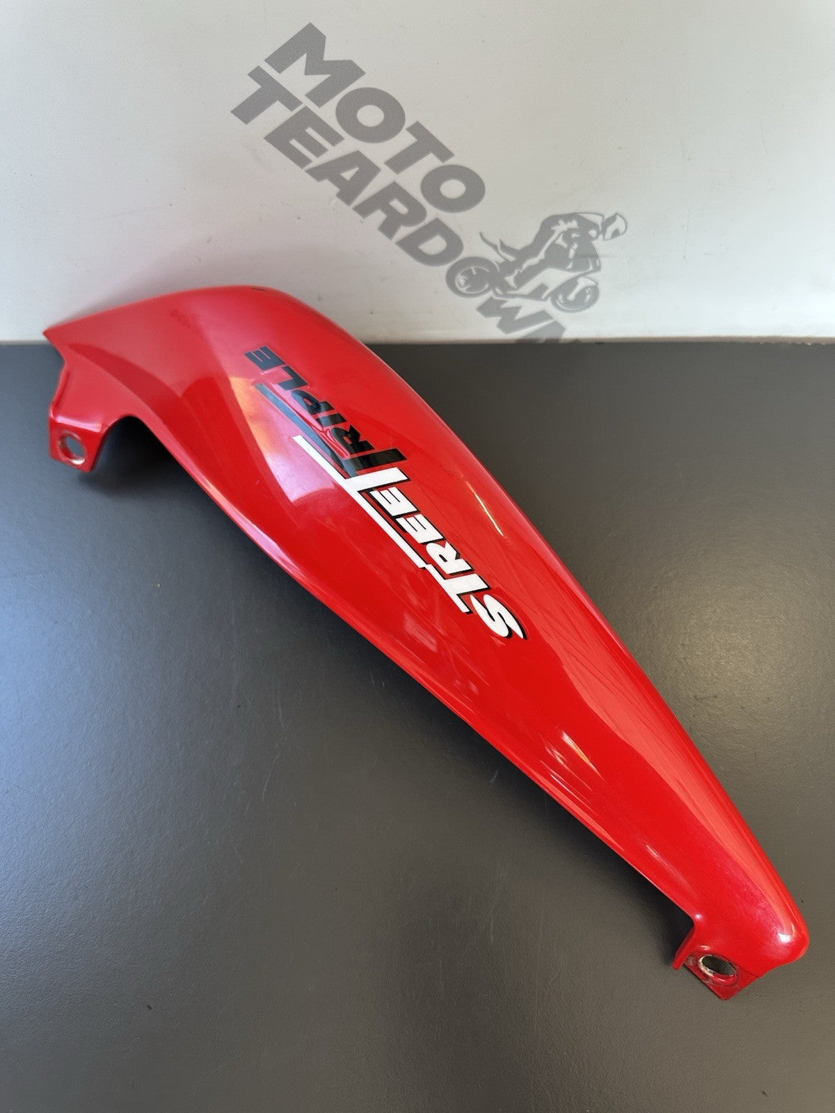 TRIUMPH STREET TRIPLE 675 Right rear Panel RT Rear Fairing T2307571 2007-11 OEM