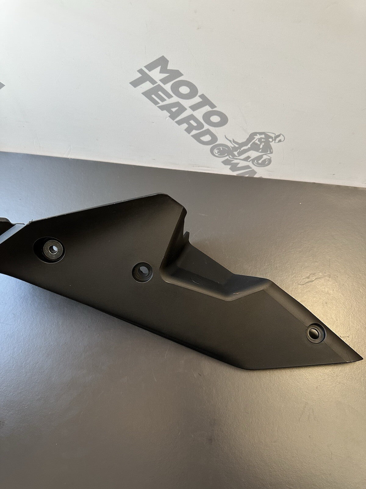 KTM 125 Duke right hand inner fairing panel 2024-2025 RT Inner Panel BROKEN CLIP