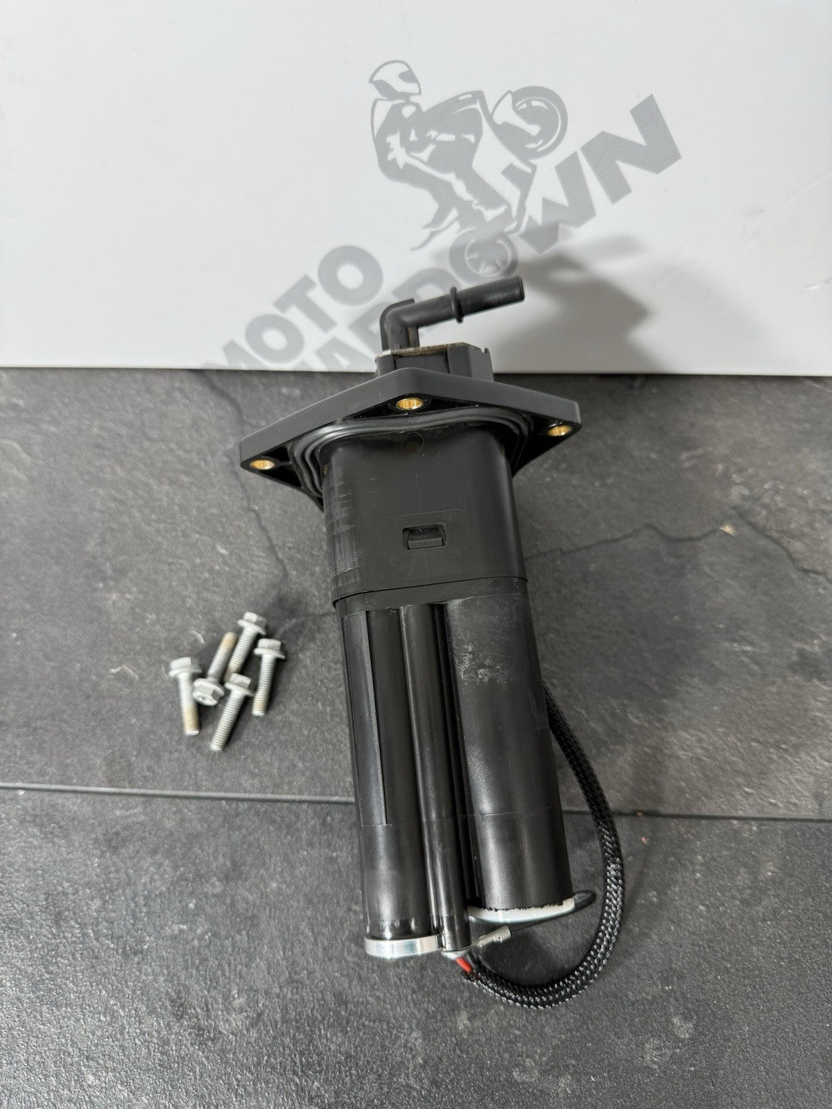 5c00e353-3d46-4b23-98d6-3cf0bb2ef4db