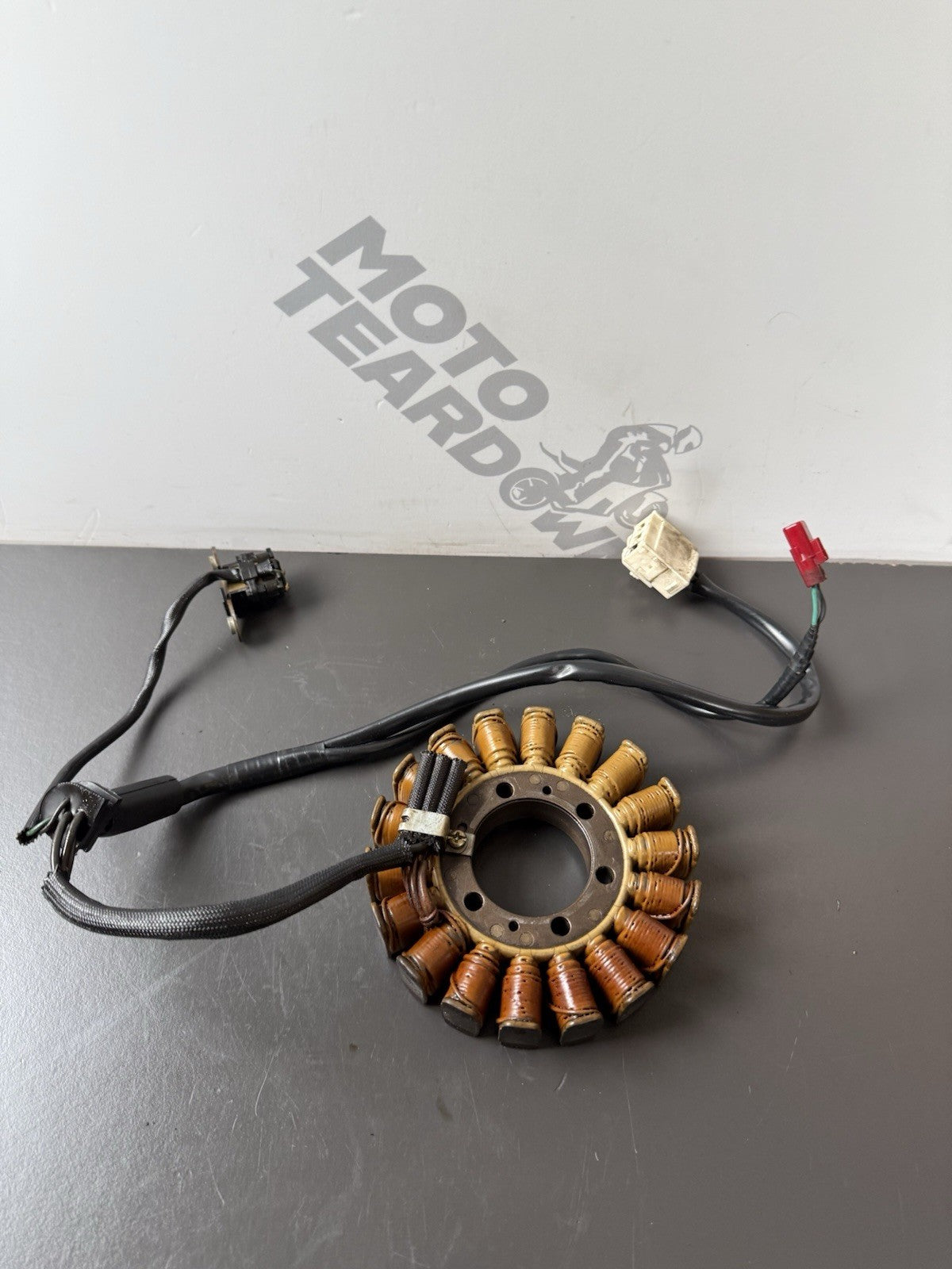 TRIUMPH STREET TRIPLE 675R GENERATOR / STATOR ALTERNATOR 2013-2016 OEM