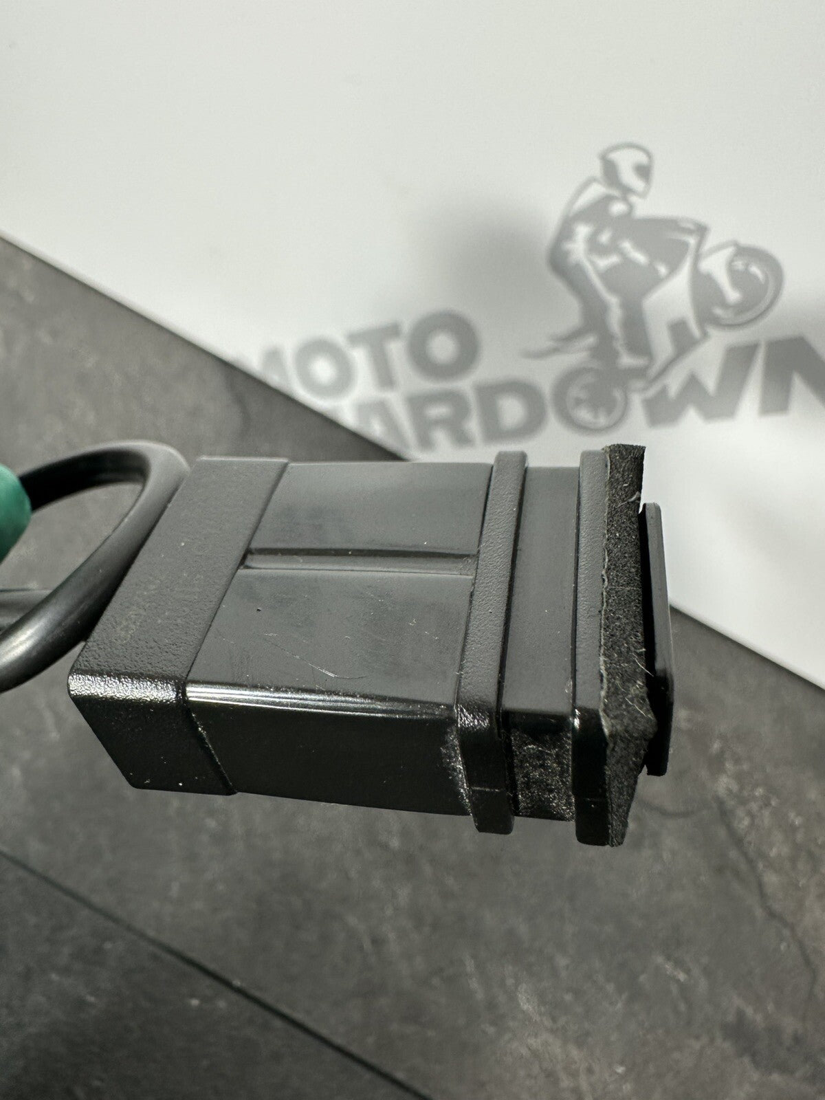 Triumph TIGER 900 GT PRO 2022 USB Connector Socket 6337 Miles 2020-2023 OEM