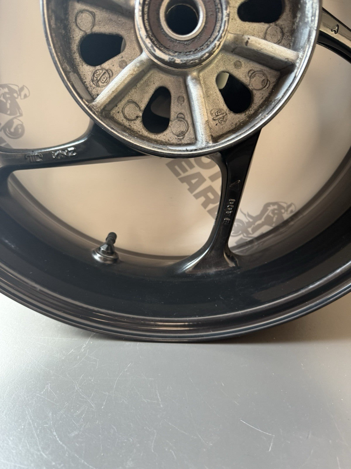 Triumph Trident 660 rear wheel black Rear Rim Rear Wheel 2021-2024 OEM