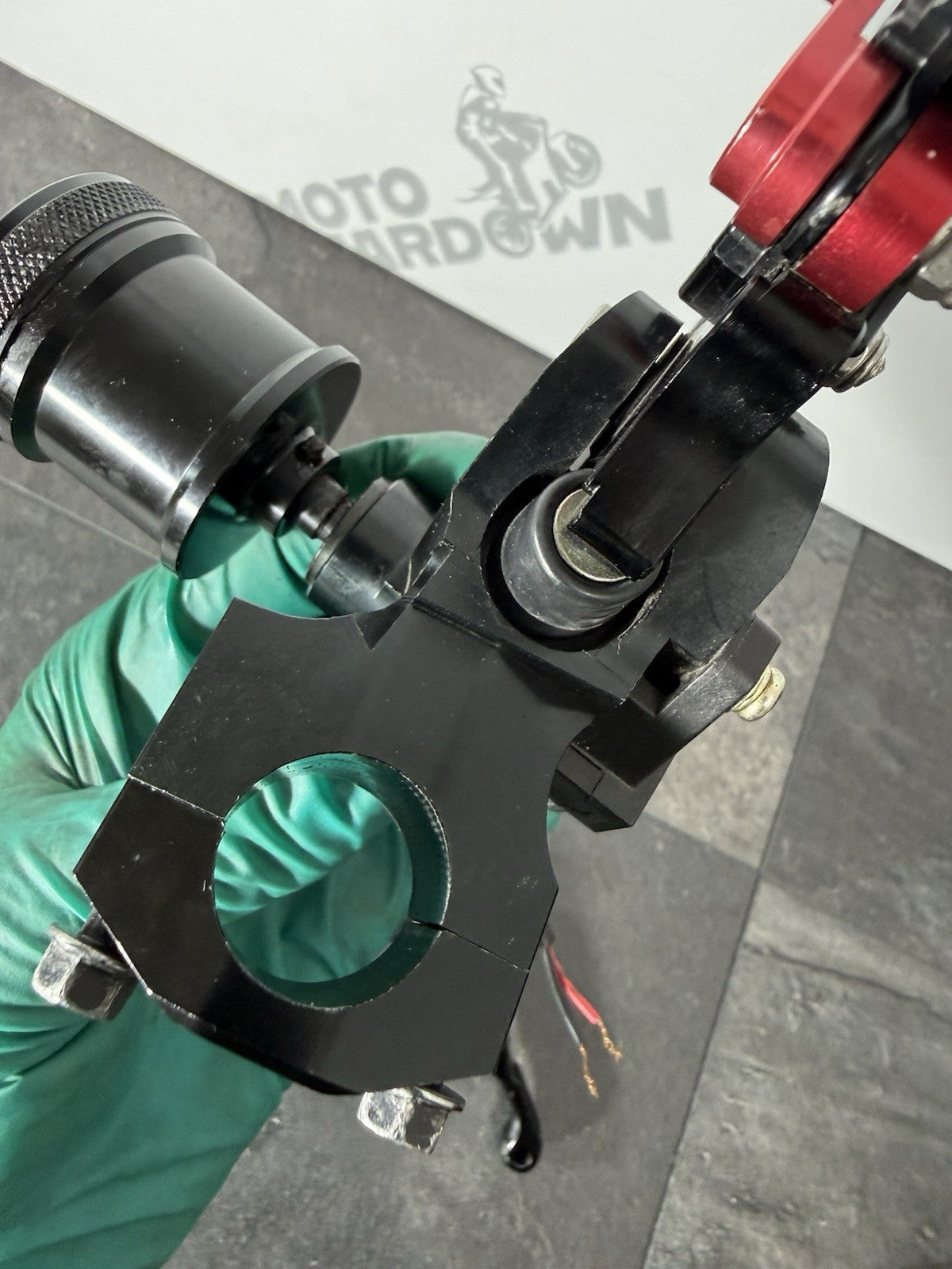 cda3bd8f-03b9-4822-878a-212d5915b47c