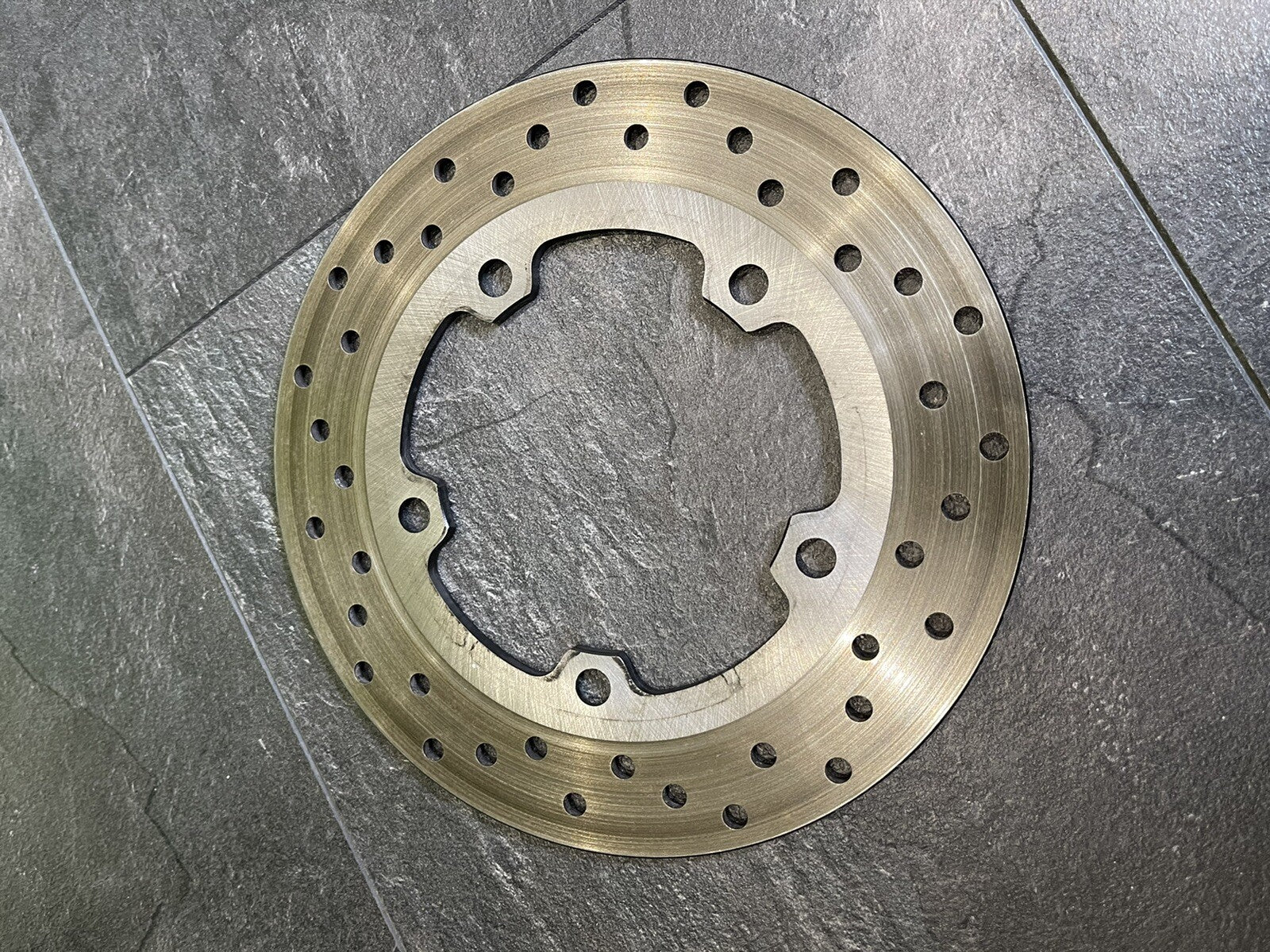 Yamaha MT10 SP 2019 Rear Brake Disc Rotor 10953 Miles 2017-2021 R1 2CR