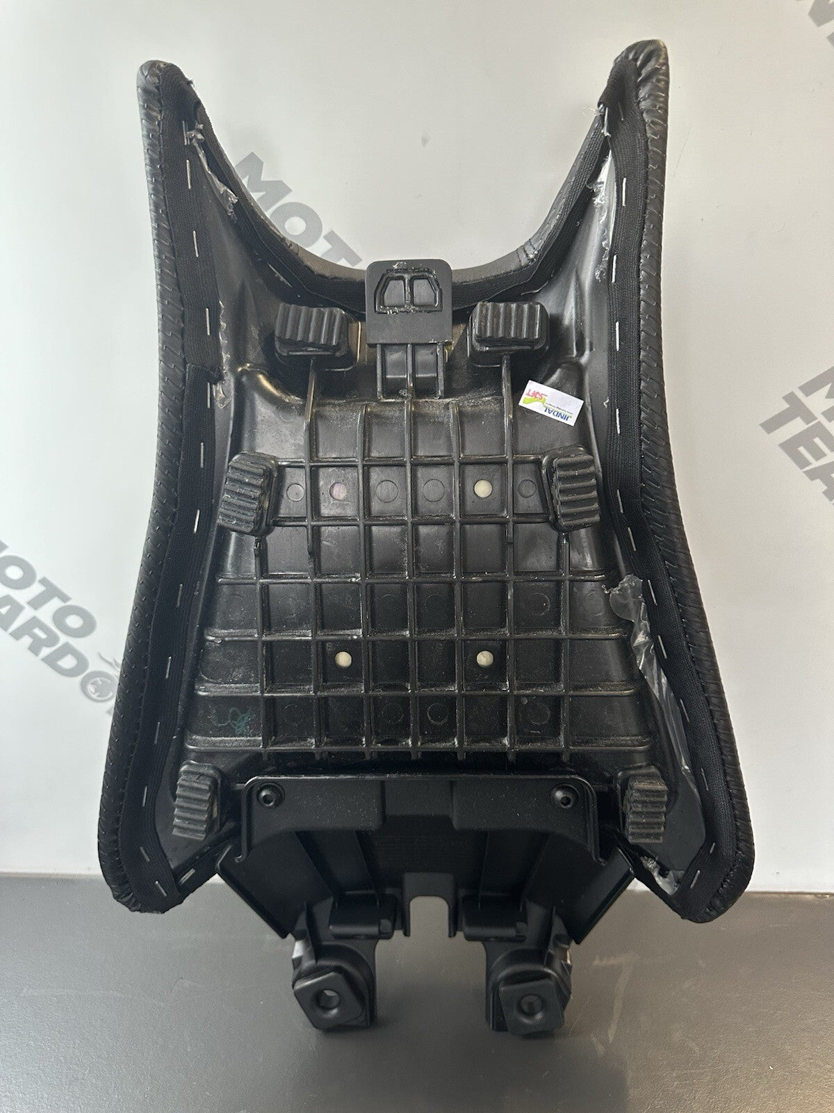 KTM 125 DUKE Seat KTM 125 DUKE Riders Seat 96007040000 OEM 51 Miles