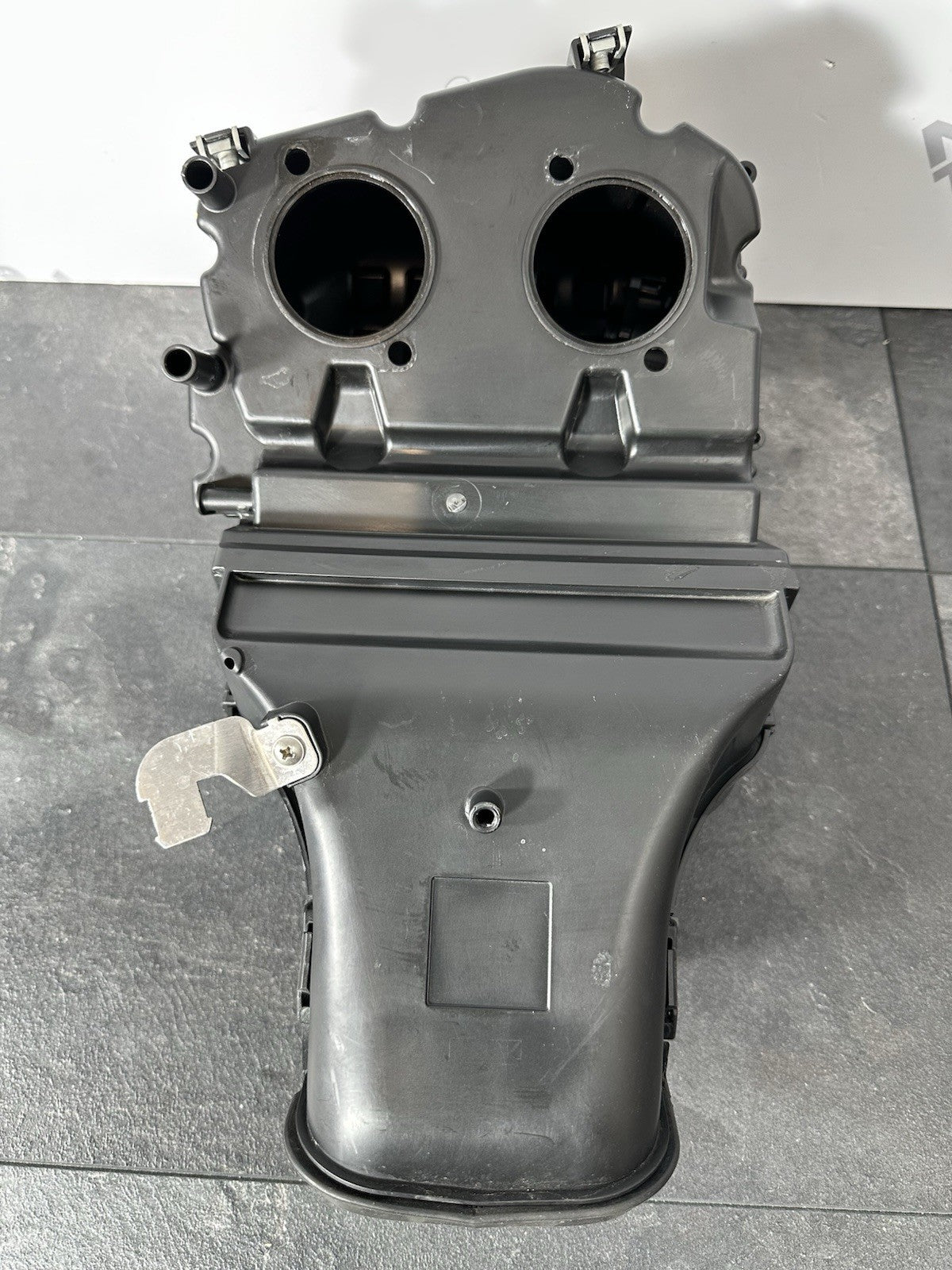 Aprilia RS660 2021 Airbox Air Box Filter Air Only 6220 Miles 2022-2025 OEM