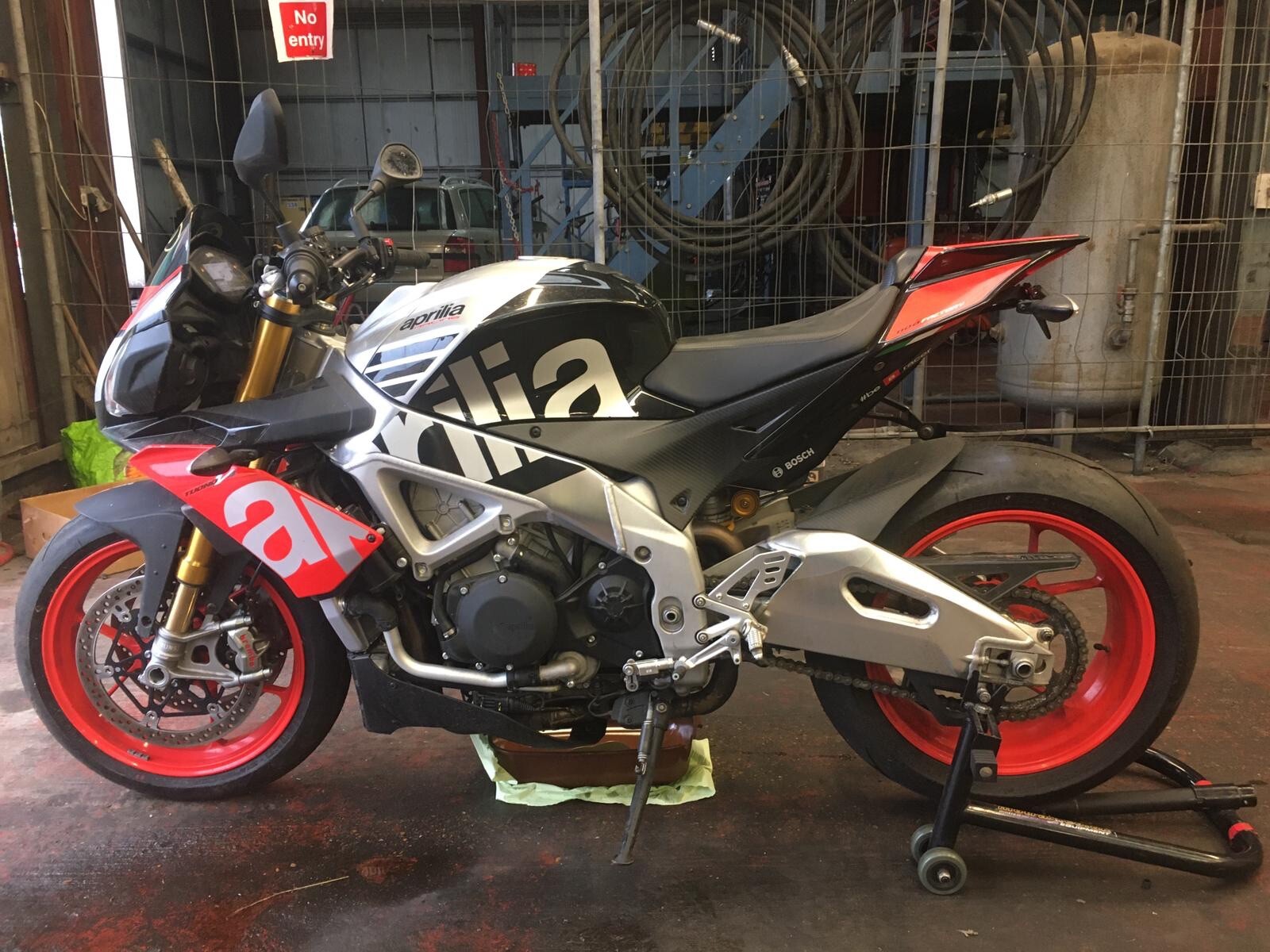 Aprilia Tuono V4 1100 Airbox Complete Air Filter OEM 2019 Only 970 Miles RSV4
