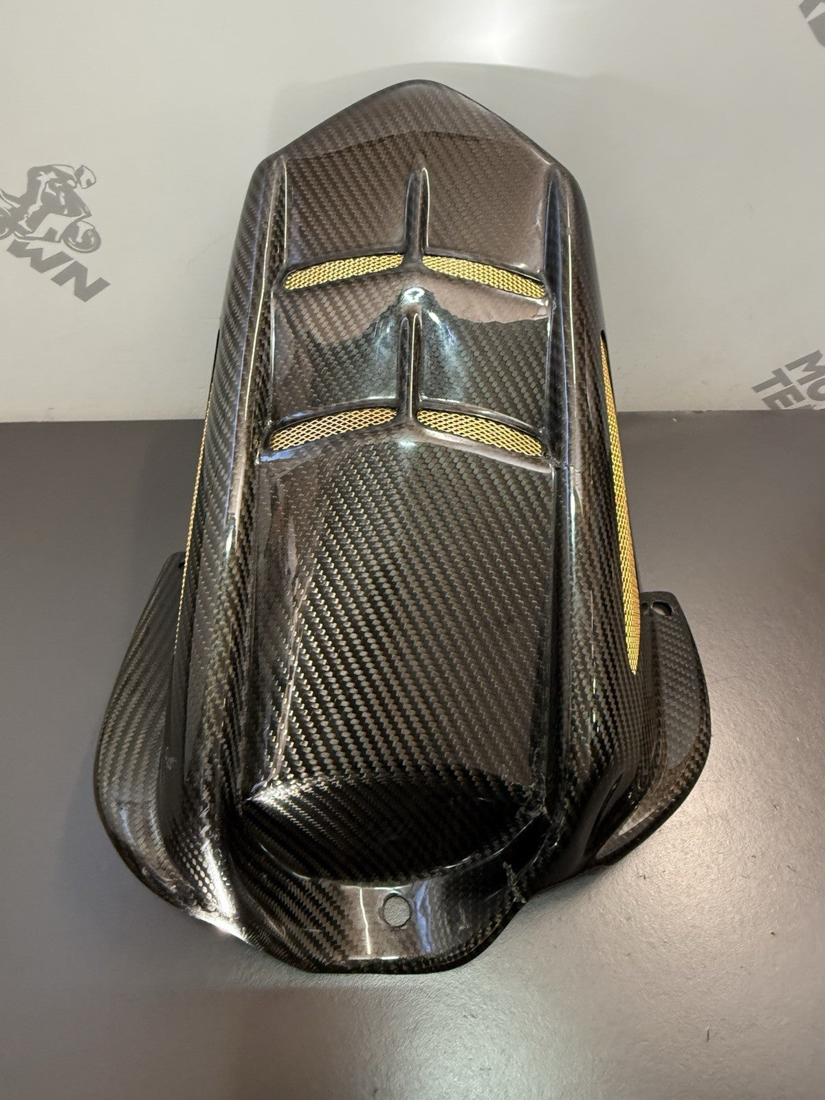 e5439de5-b86d-48bc-88c9-8321e4cc6f96