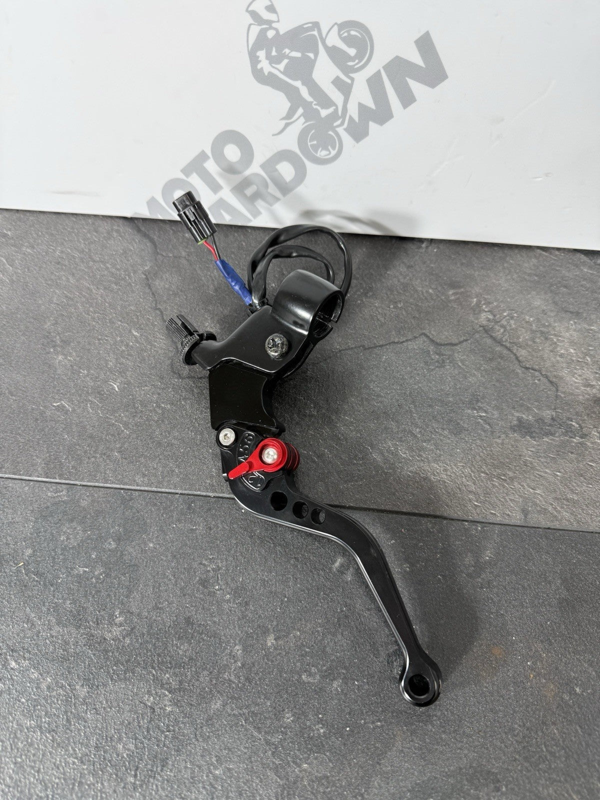 343079b7-3b1d-4eab-8d3a-7110da795bb5