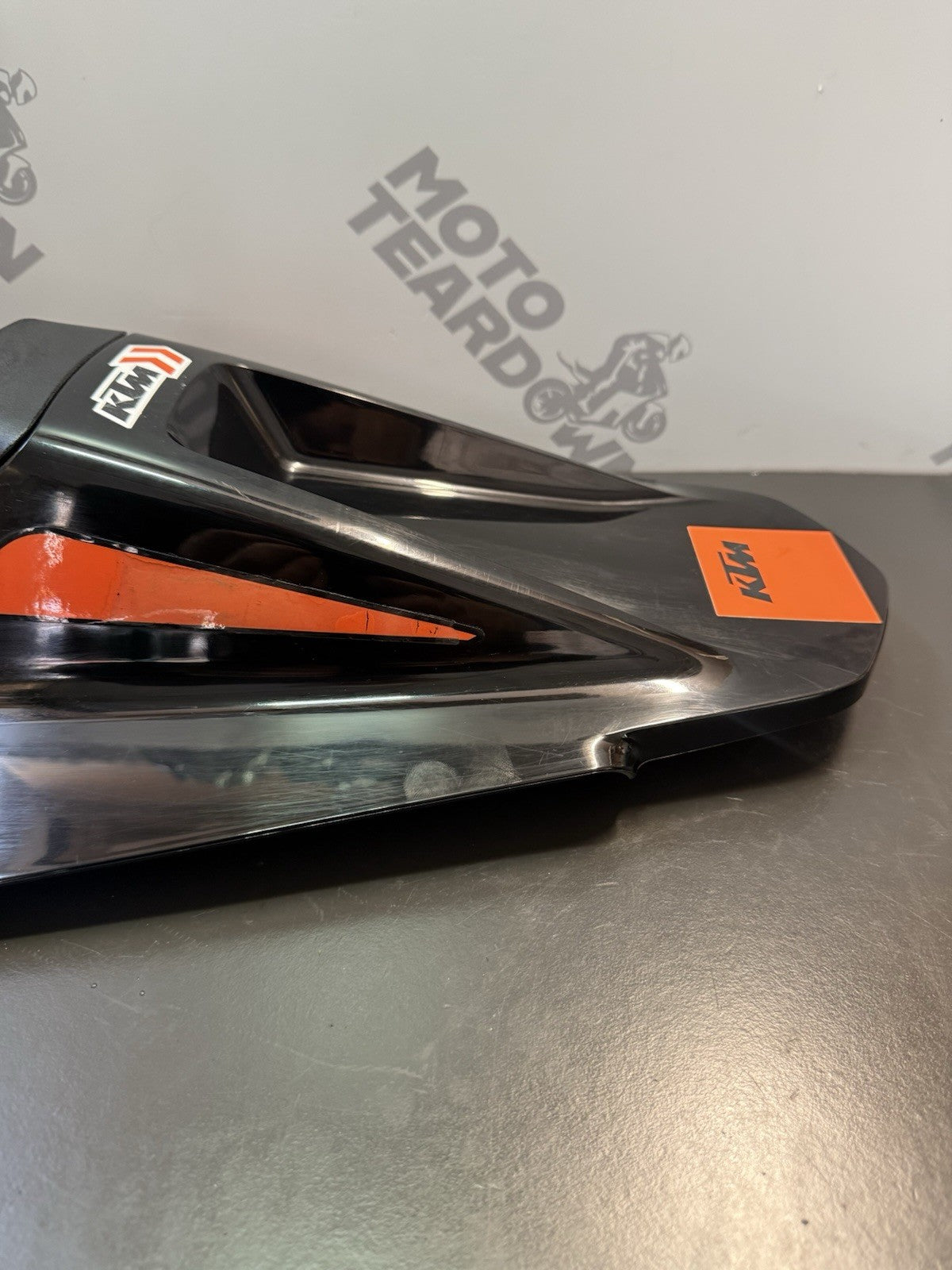 dcb05202-b6ae-4514-a323-6a35d758d16d