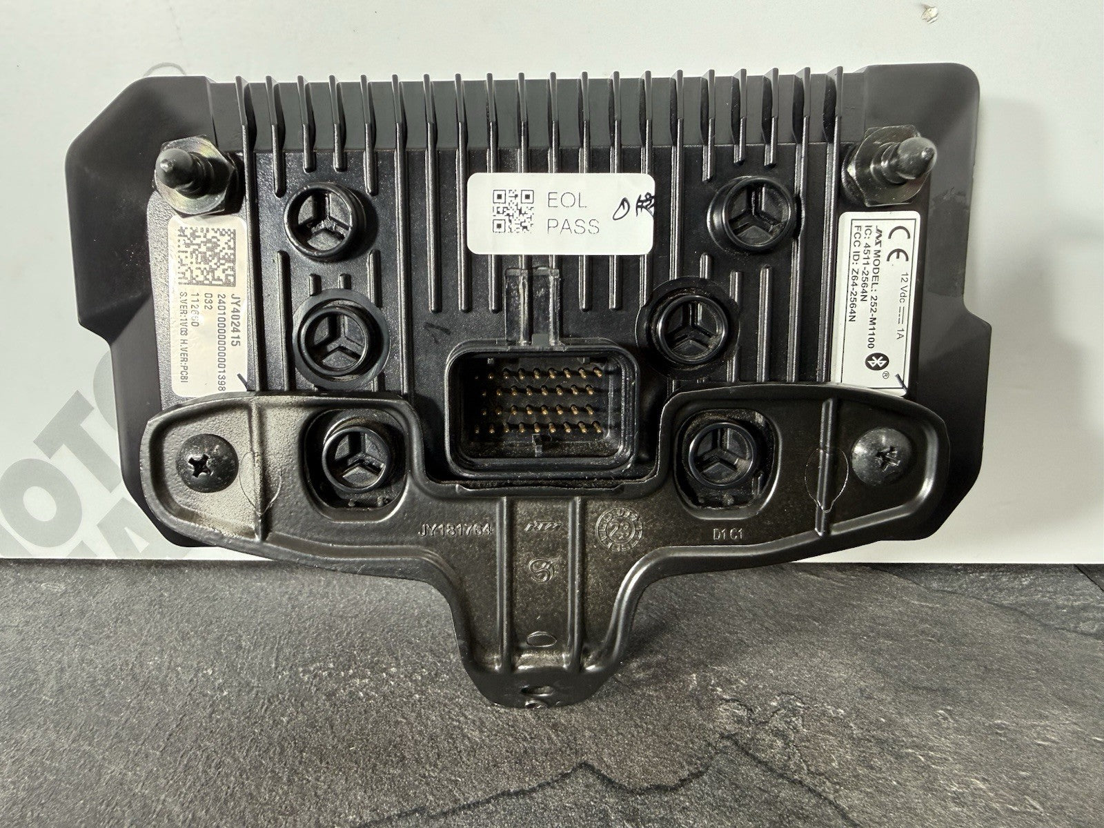 aaf5feda-05f9-410e-b04d-57934e028a91