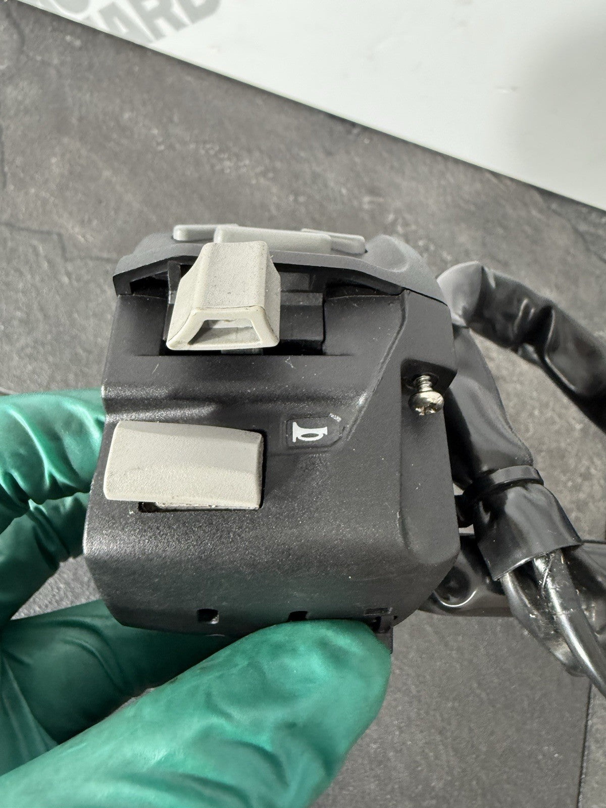 7d40b121-6e8e-4188-9cb6-67800c805a1f