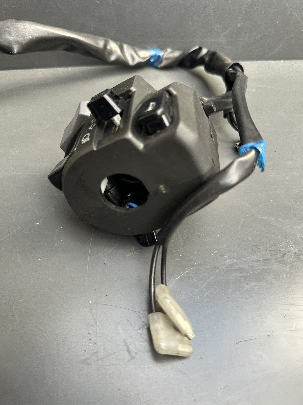 Yamaha Yzf R7 Yzf690 2022 - 2023 Left Side Switchgear R7 Left Switch OEM