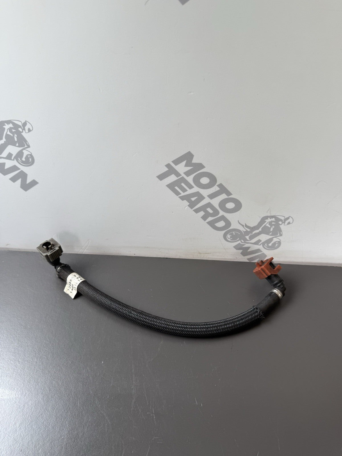 TRIUMPH STREET TRIPLE 675R FUEL HOSE LINE Petrol Hose Line 2013-2016 OEM