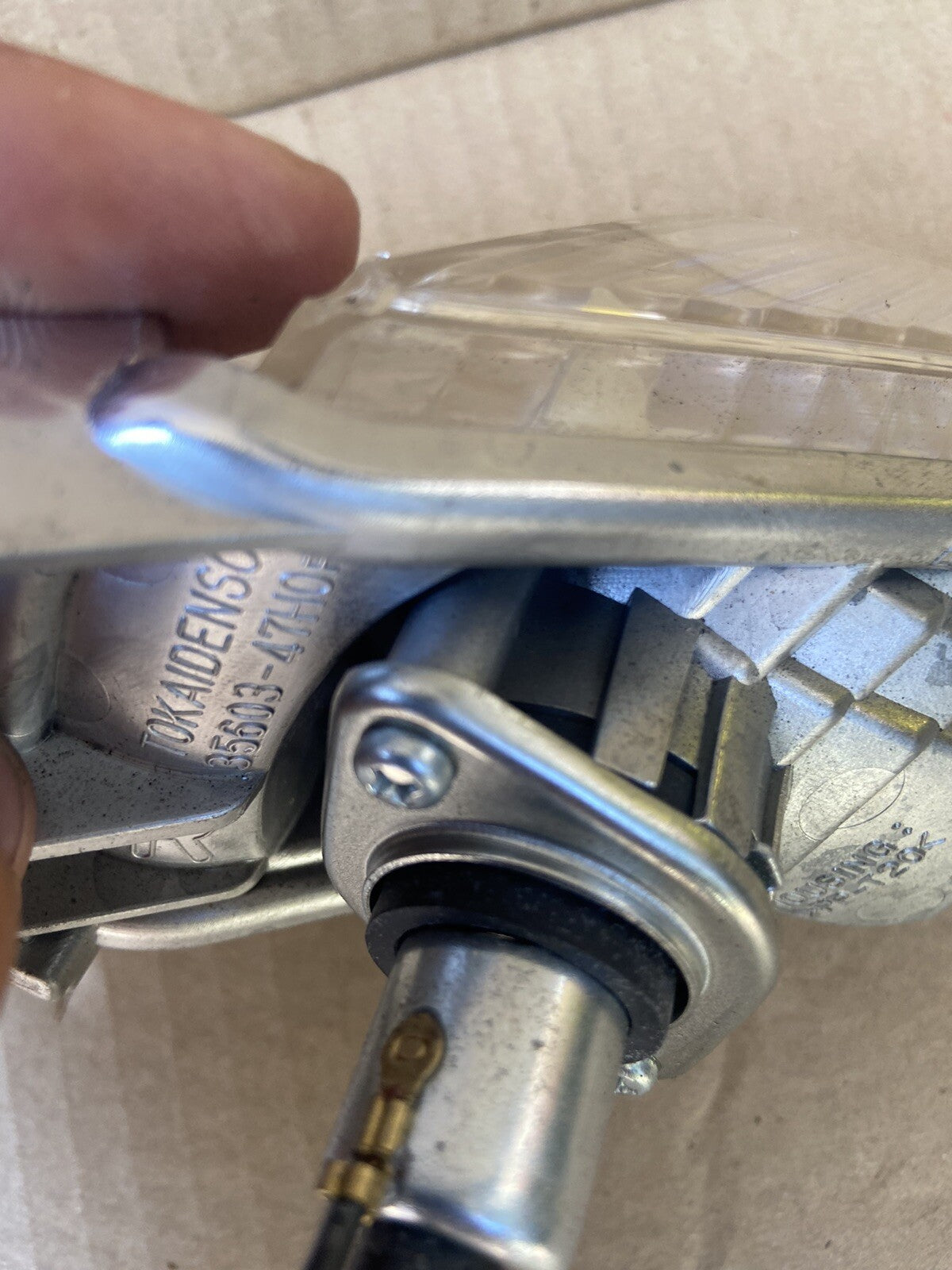 Suzuki GSXR600 GSXR750 Right rear indicator , Genuine OEM 2011 - 2017 Indicator
