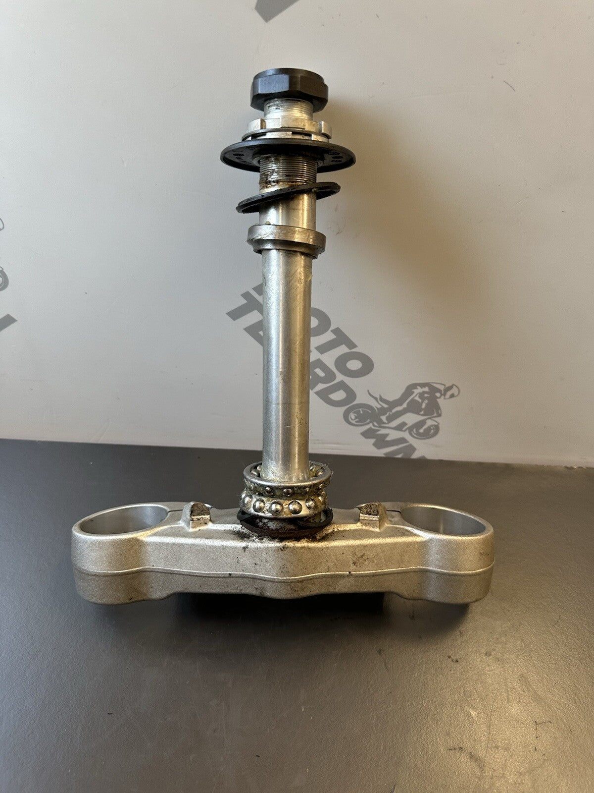 Triumph Street Triple 765S Bottom Yoke Steering Stem Lower Yoke *SLIGHTLY OUT*