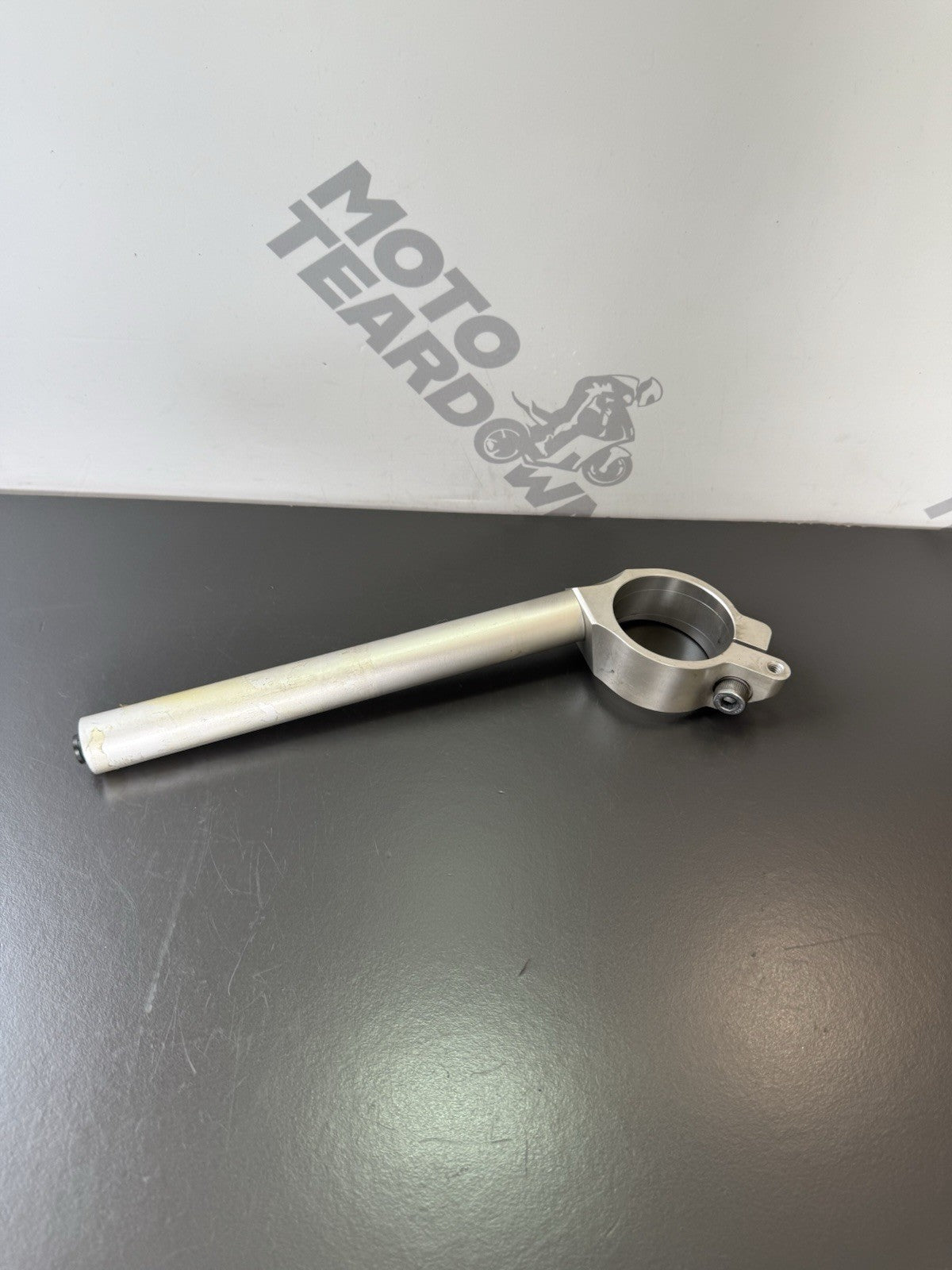 d21ace88-e399-4162-a5f2-31a71175f1d4