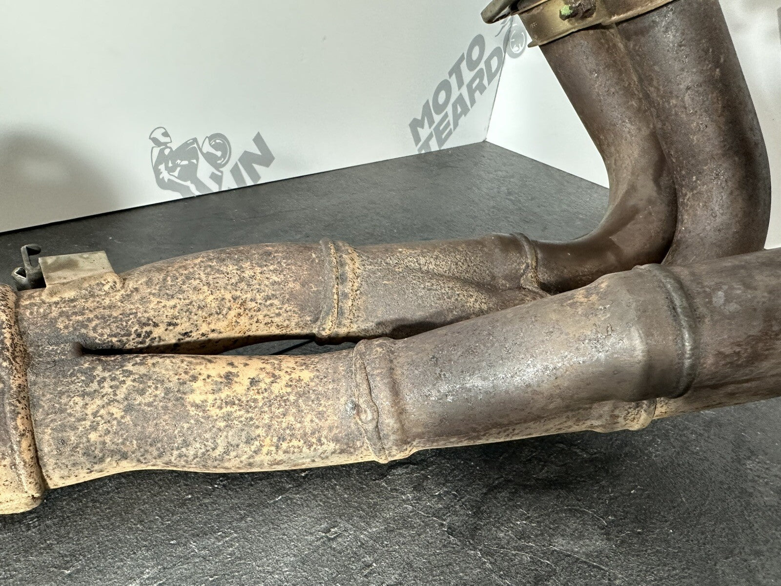 Suzuki GSXR 1000 2014 Exhaust Downpipes Header Pipes 22774 Miles 2009-2016 OEM