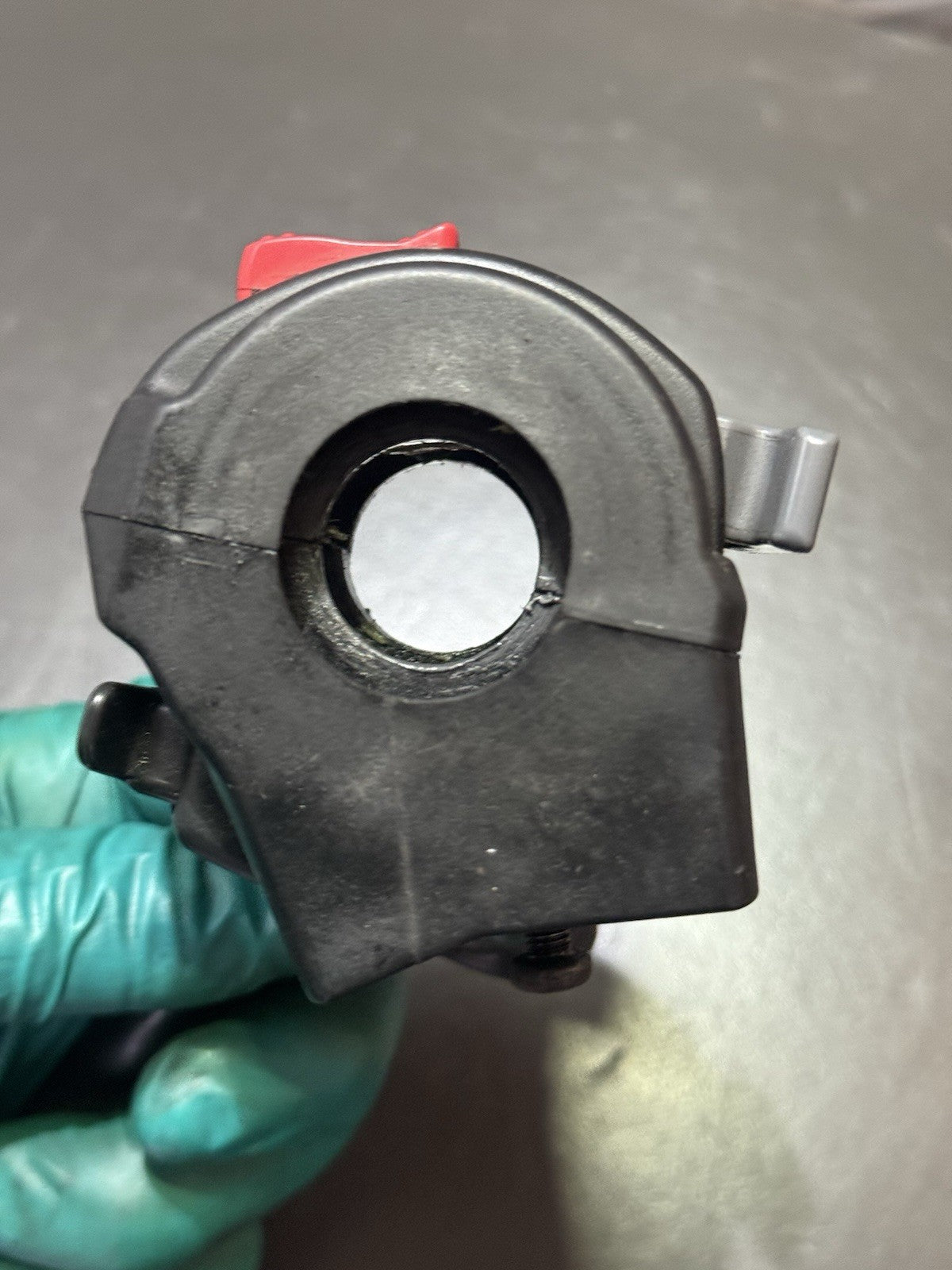 3f5dcd4e-9f31-4a85-aa22-2e75319a7fbf