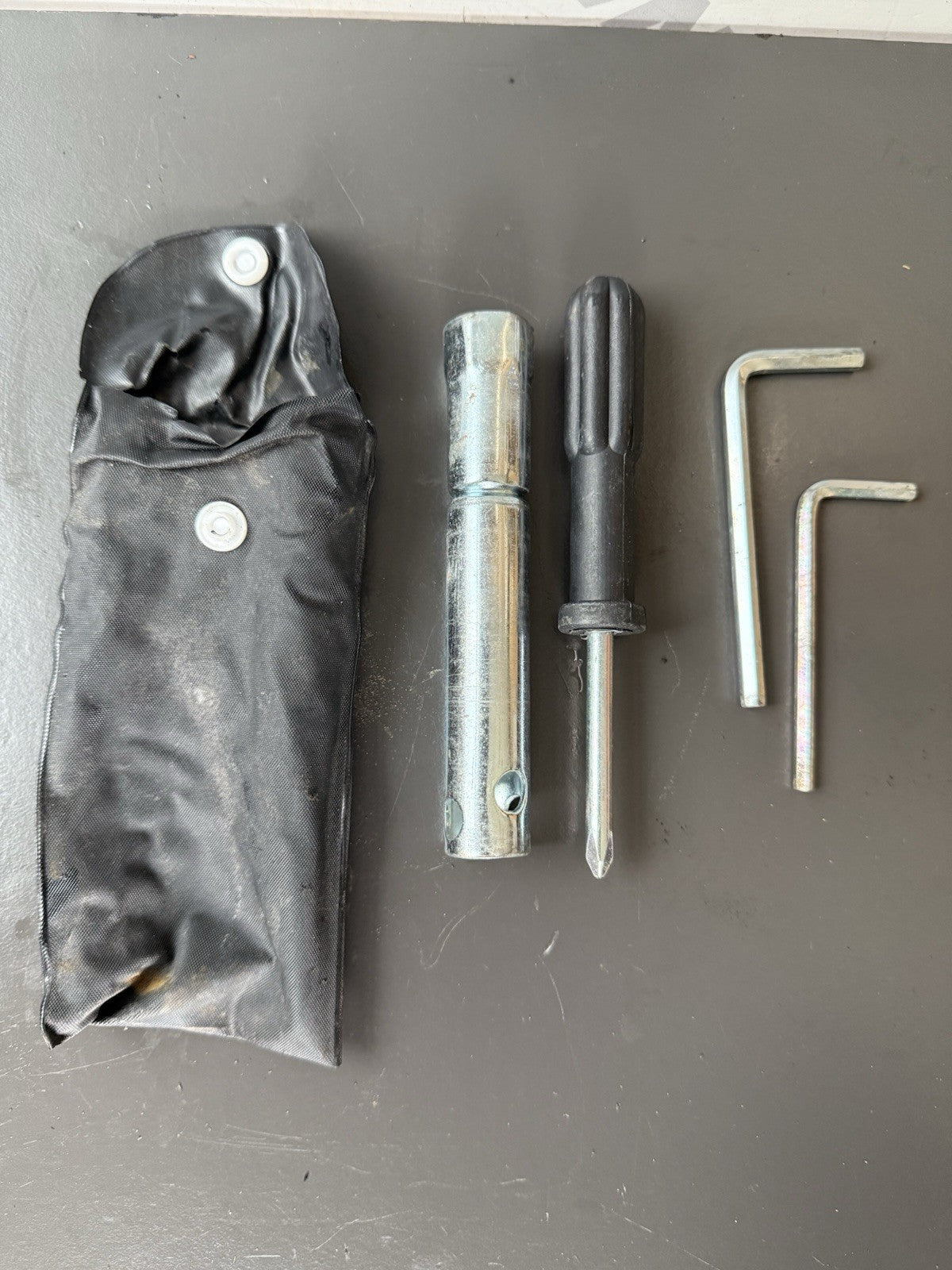 SUZUKI GSXS 125 TOOLKIT Suzuki GSXS 125 Toolkit 2017-2021 GSXS 125 Tool Kit OEM