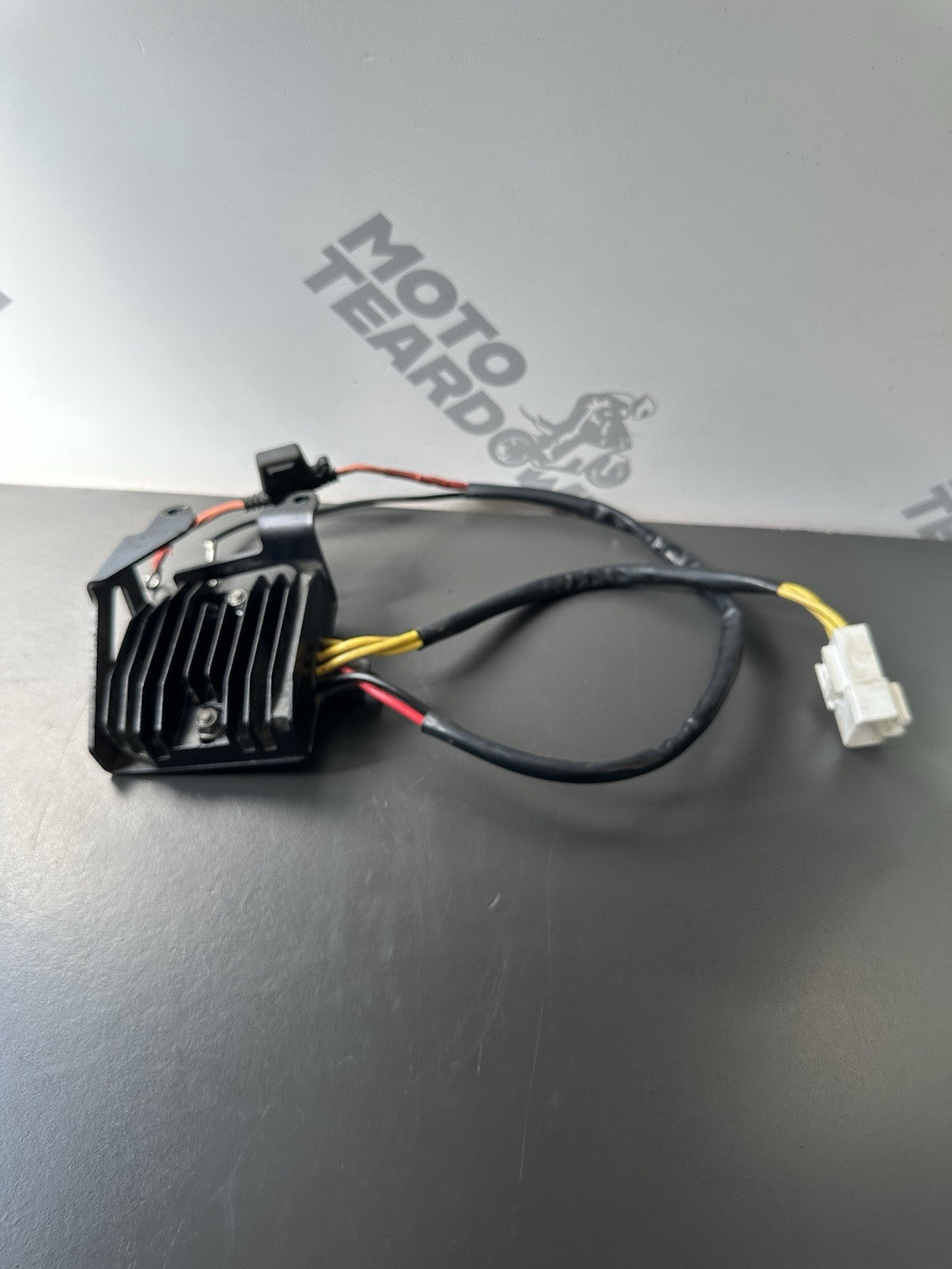 TRIUMPH STREET TRIPLE 675R Regulator Recitfier 675R Regulator Rectifier 62,378