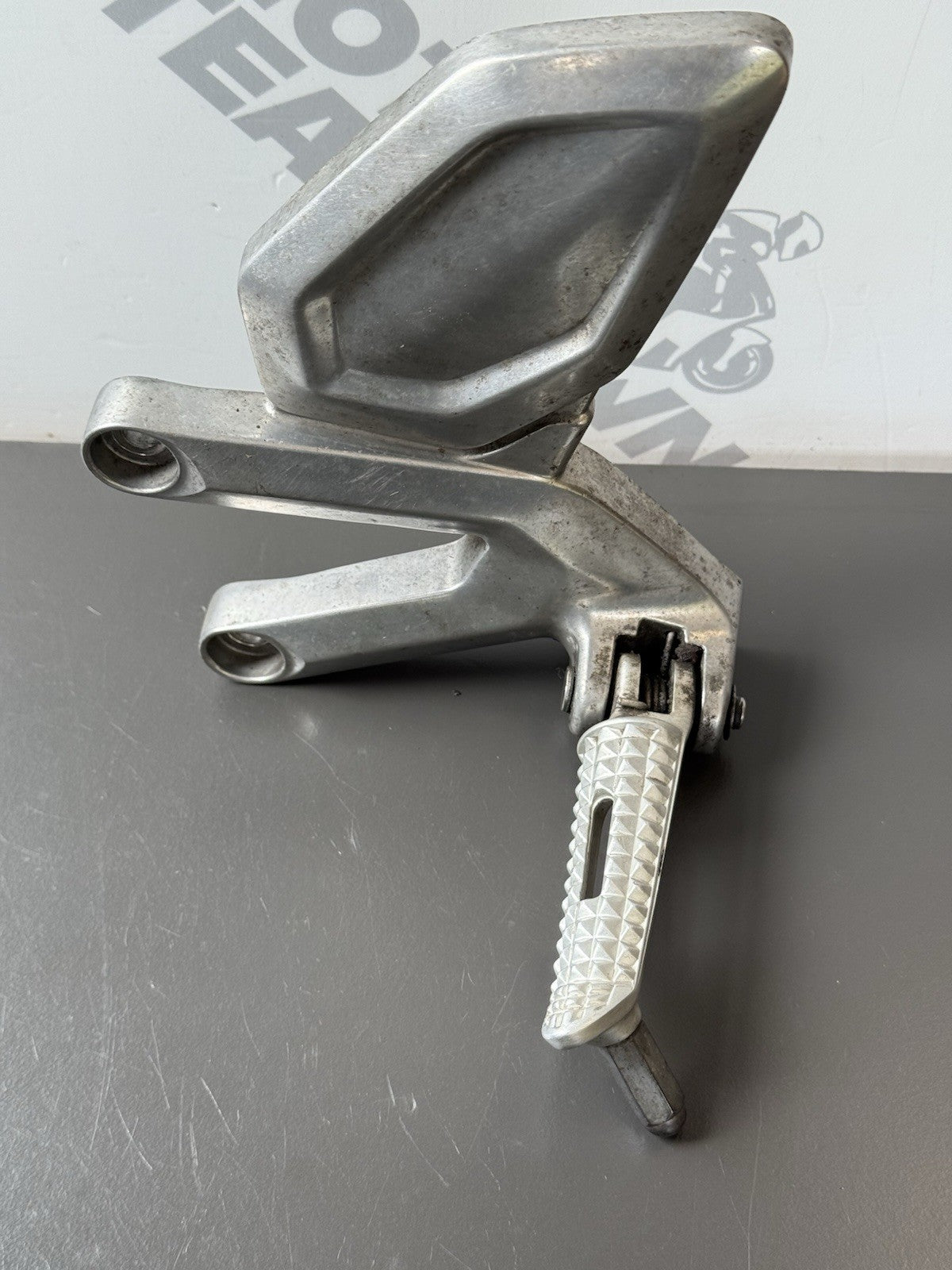 Triumph Trident 660 left riders footrest Left Footrest 2021-2024 T2086601 OEM