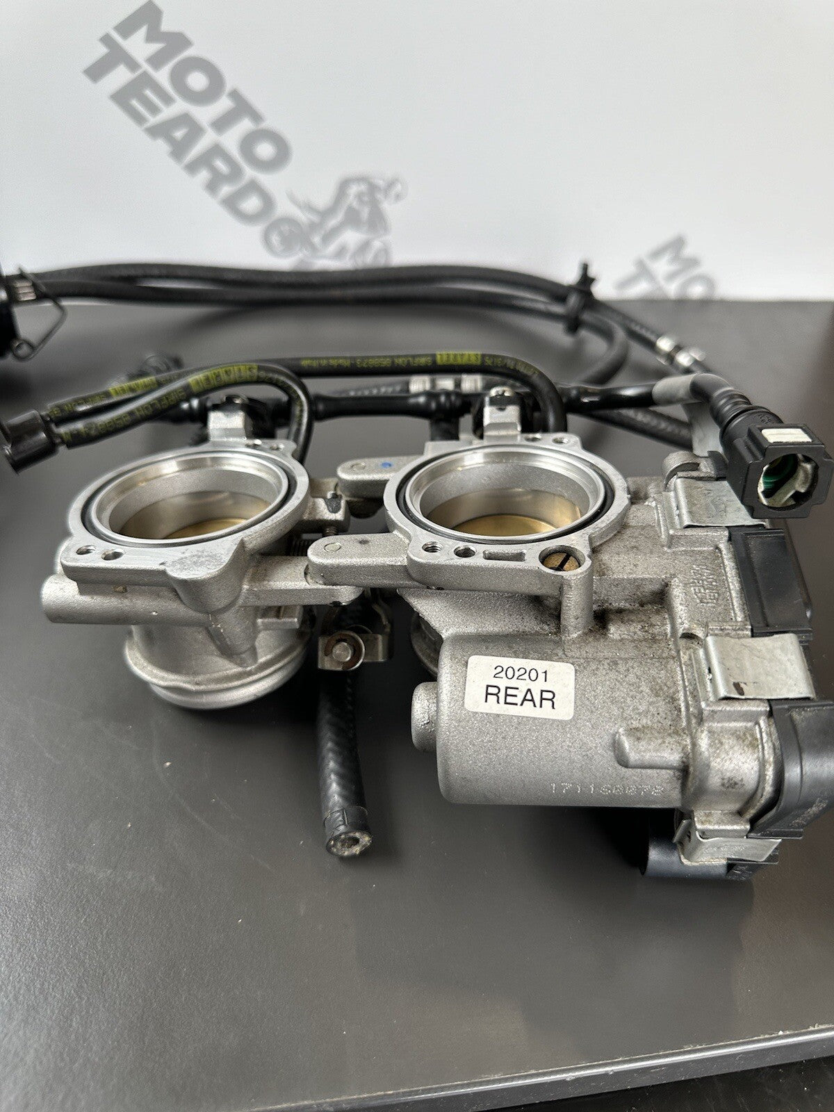 APRILIA TUONO V4 1100 FACTORY Throttle Bodies - 8573046 2017-2020 Front And Rear