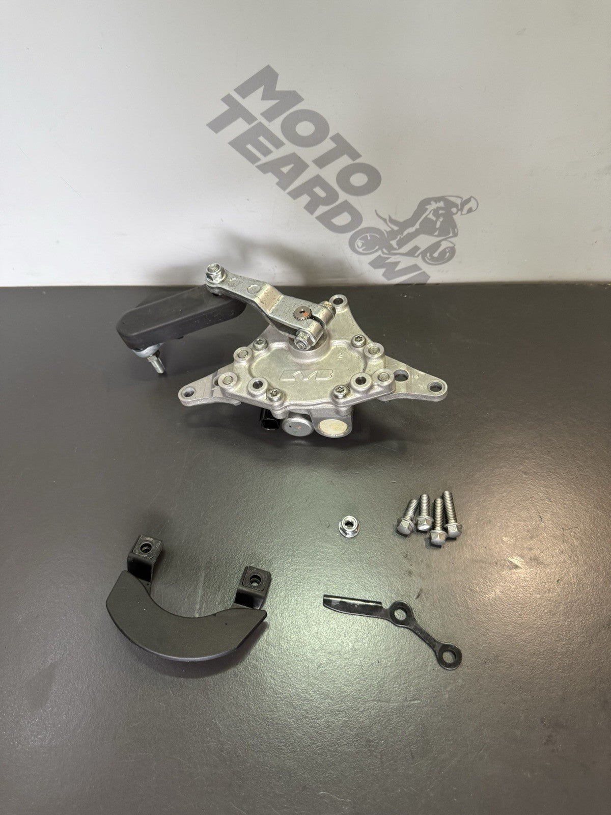 aea2ee64-6061-4864-a8cc-15fb3f35ad44