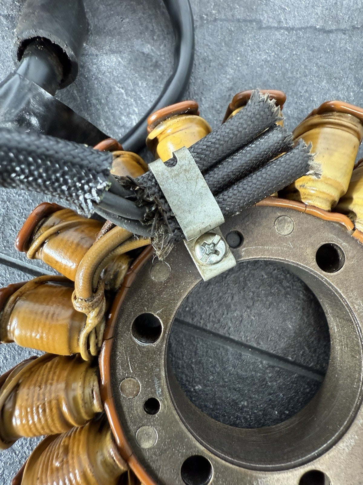 Triumph Street Triple 765 R 2017 Stator Magneto 18498 Miles 2018-2021 765 RS OEM