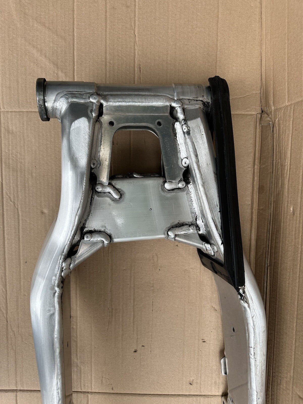 Yamaha MT-09 SP 2022 swing arm swinging arm MT09 SP Swing Arm MT09SP Swingarm