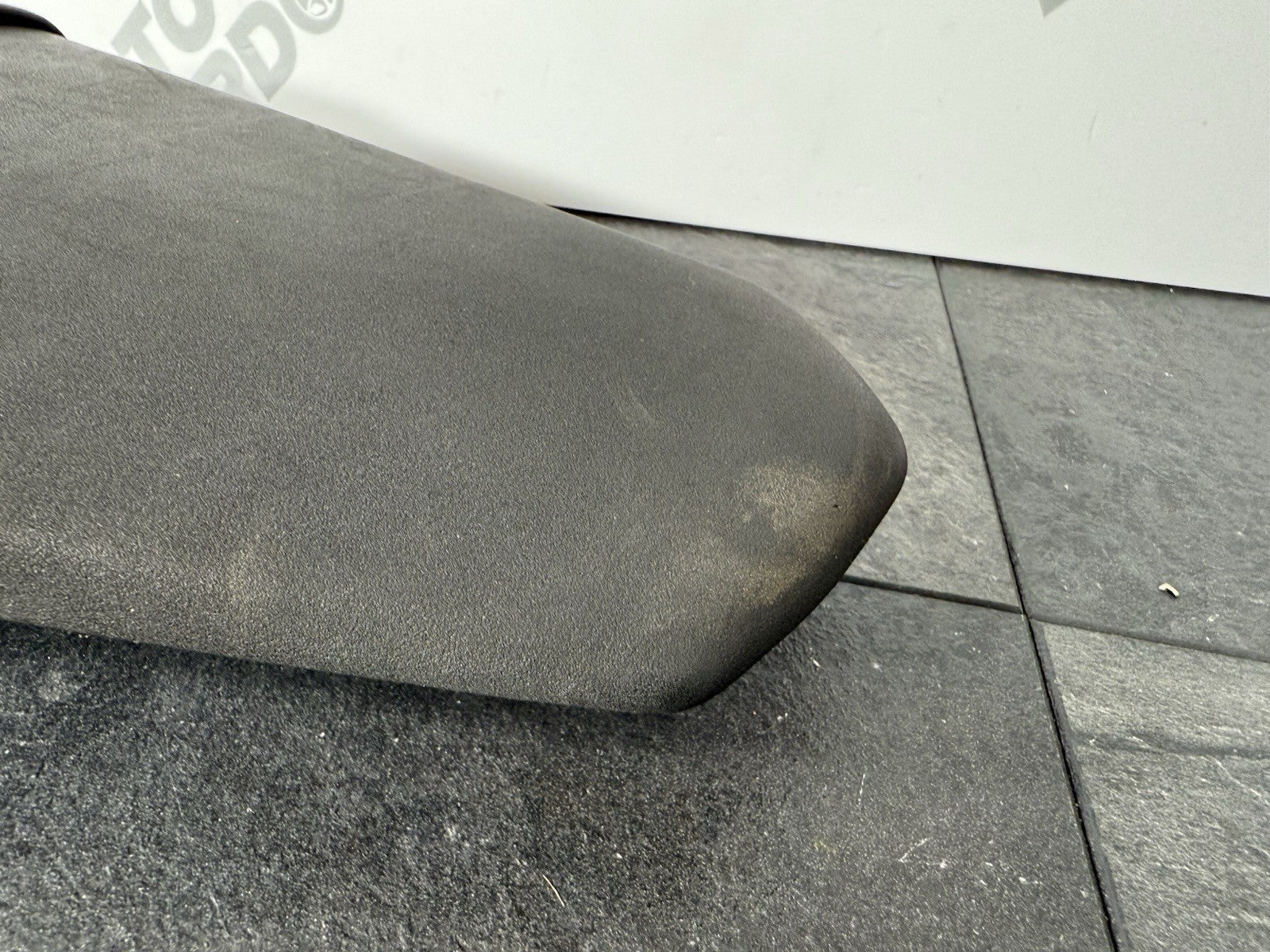 Yamaha YZF R125 R 125 2014 Seat Pillion Seat Rear Seat 26983 Miles 2008-2018 OEM