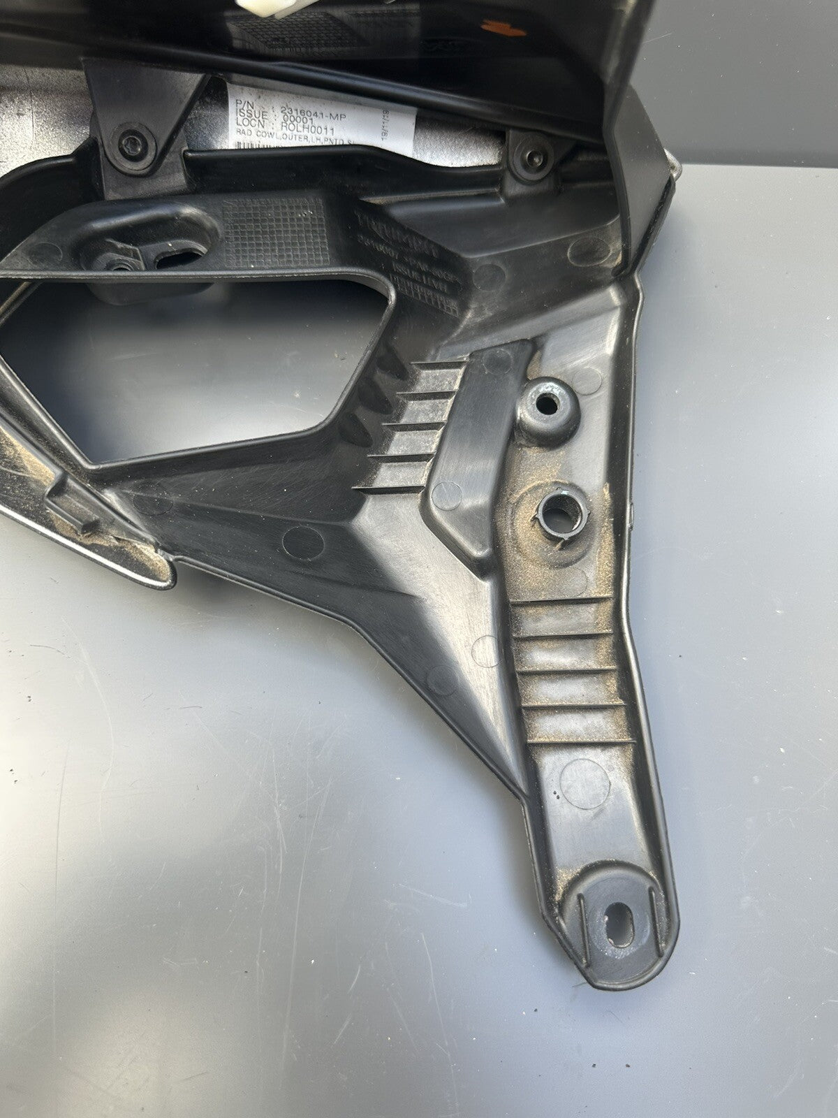 2020 Triumph Street Triple 765 RS T2316004 T2316007 Left Front fairing - CRACKED
