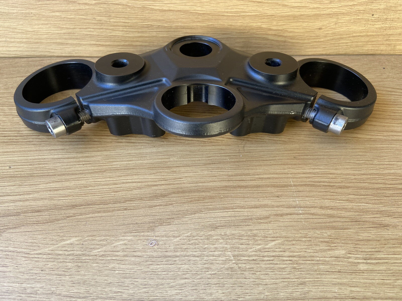 Triumph 765RS 765 Street triple Genuine top yoke, triple clamp 2041726 OEM